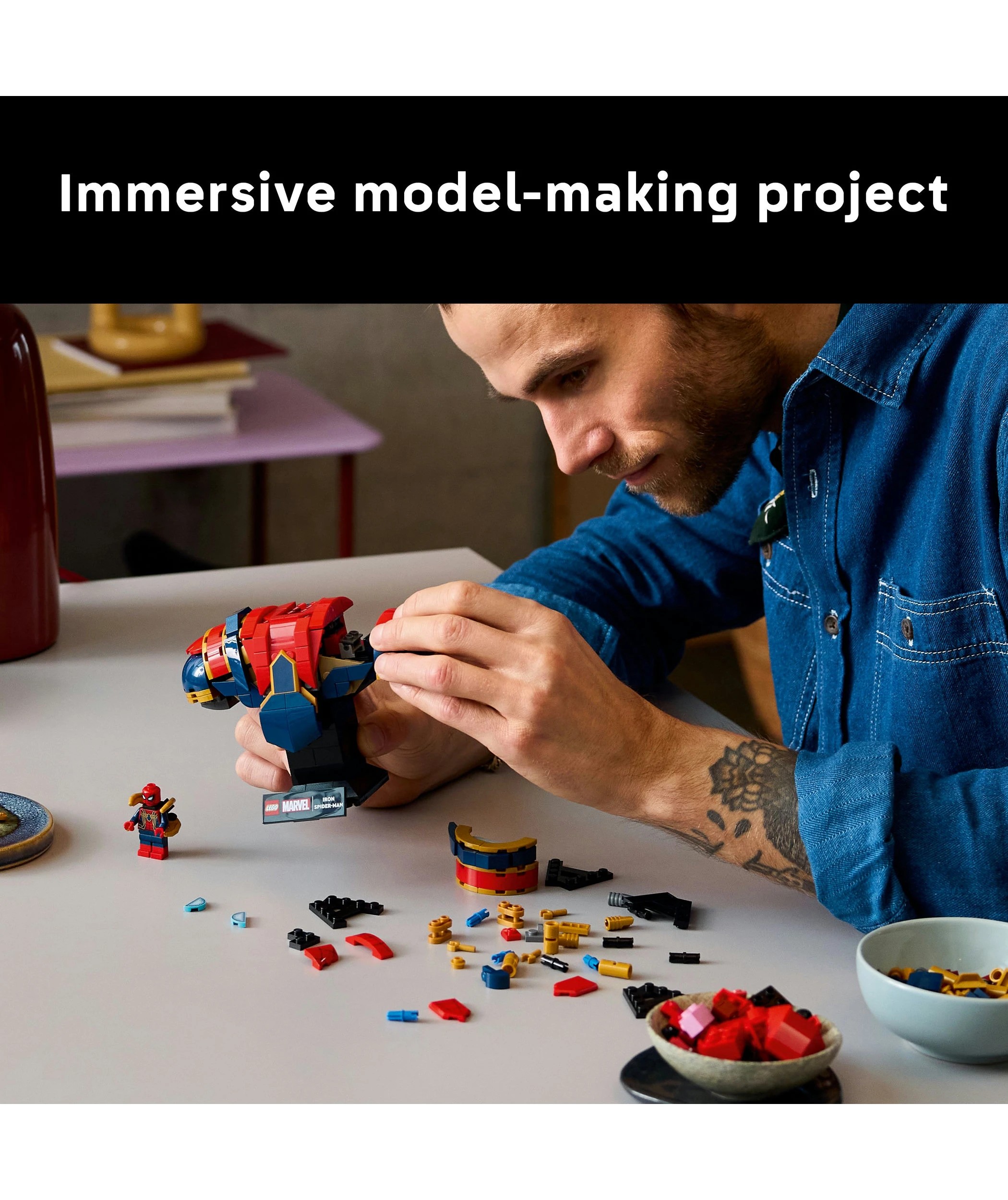 4 LEGO Super Heroes Iron Spider-Man Bust 76326, 4 of 10