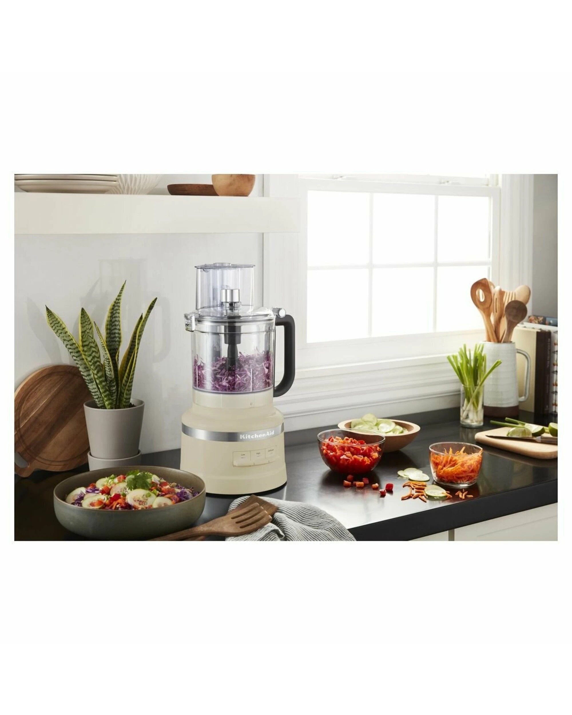 2 KitchenAid 13 Cup Food Processor Cream, 2 of 3