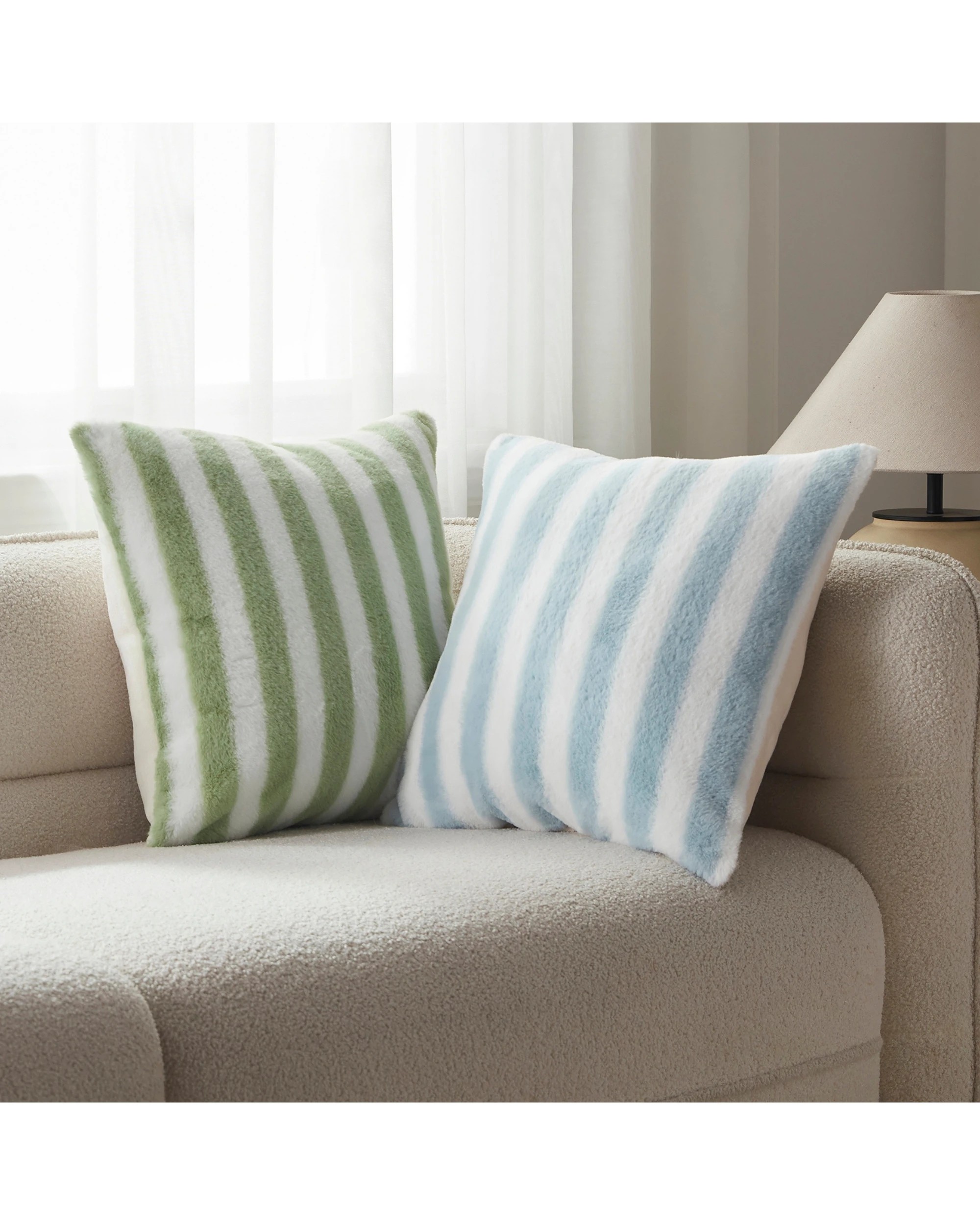 4 Dreamaker Linea Faux Fur Cushion 50x50cm - Olive, 4 of 5
