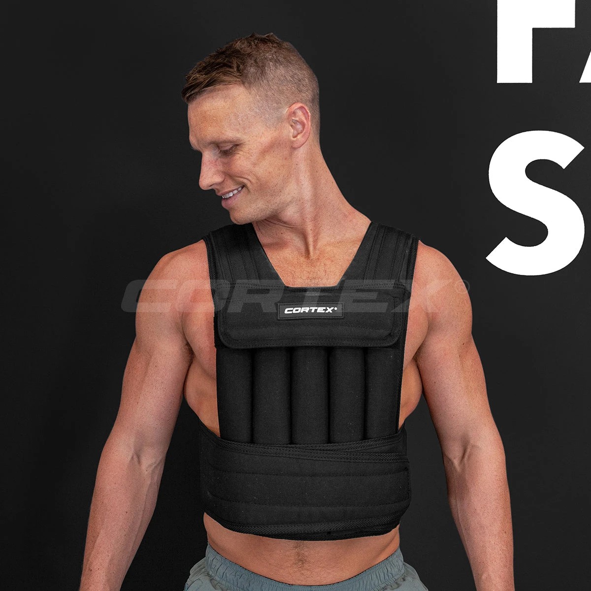 3 CORTEX 20kg Adjustable Weight Vest with 1kg Increments in Black, 3 of 10
