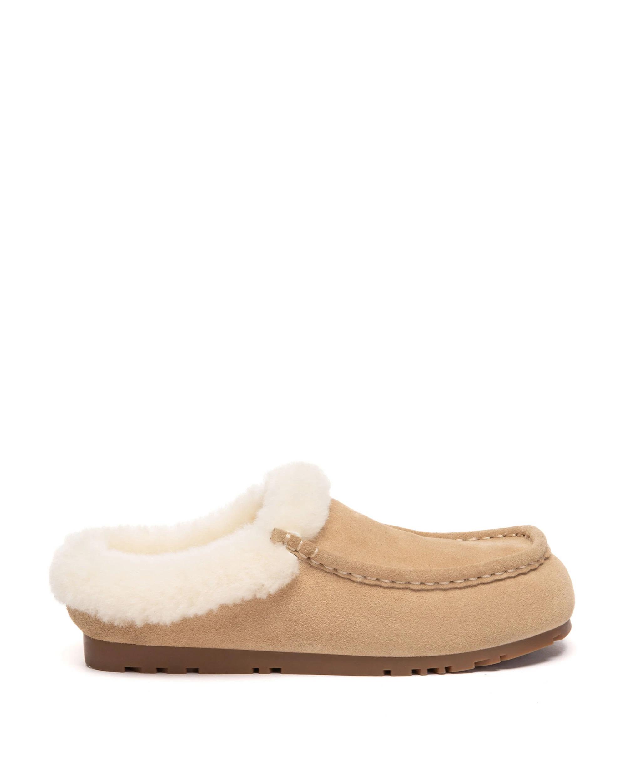 1 Everau Womens Creago Moccasins SAND, 1 of 5
