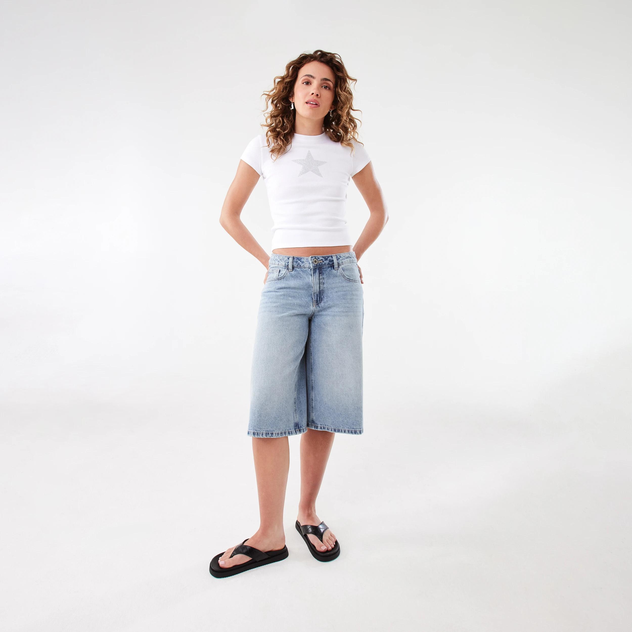 2 Baggy Bermuda Shorts Light Wash, 2 of 10