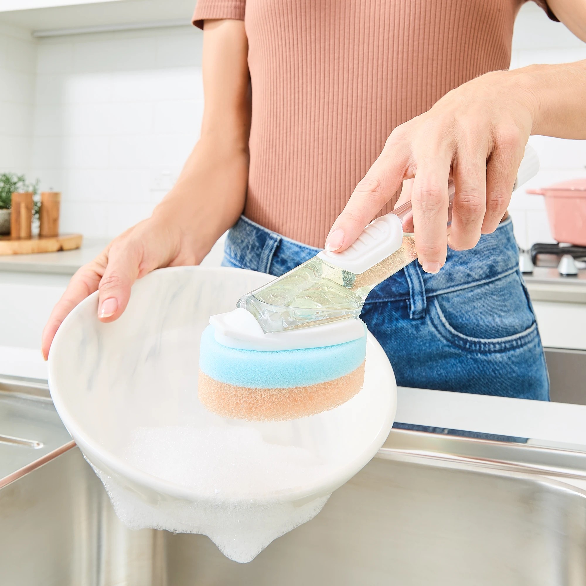 1 Thermal Sponge Dish Brush and Refill, 1 of 8