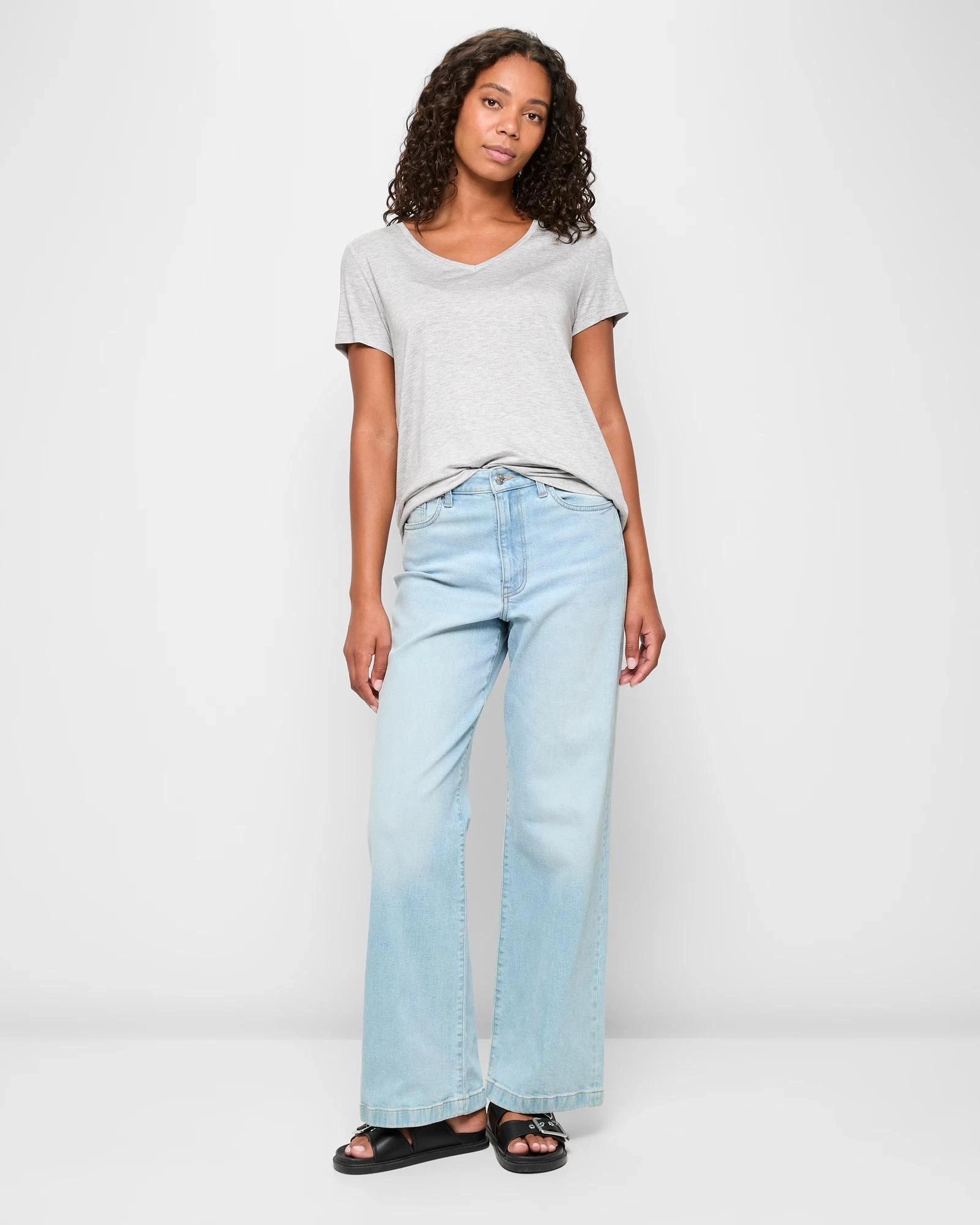 2 Target Woman Short Sleeve V-Neck T-Shirt GREY MARLE, 2 of 5