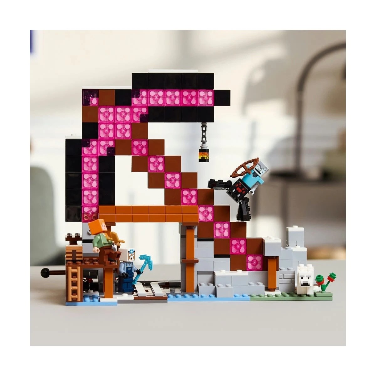 9 LEGO Minecraft The Pickaxe Mine 21277, 9 of 10