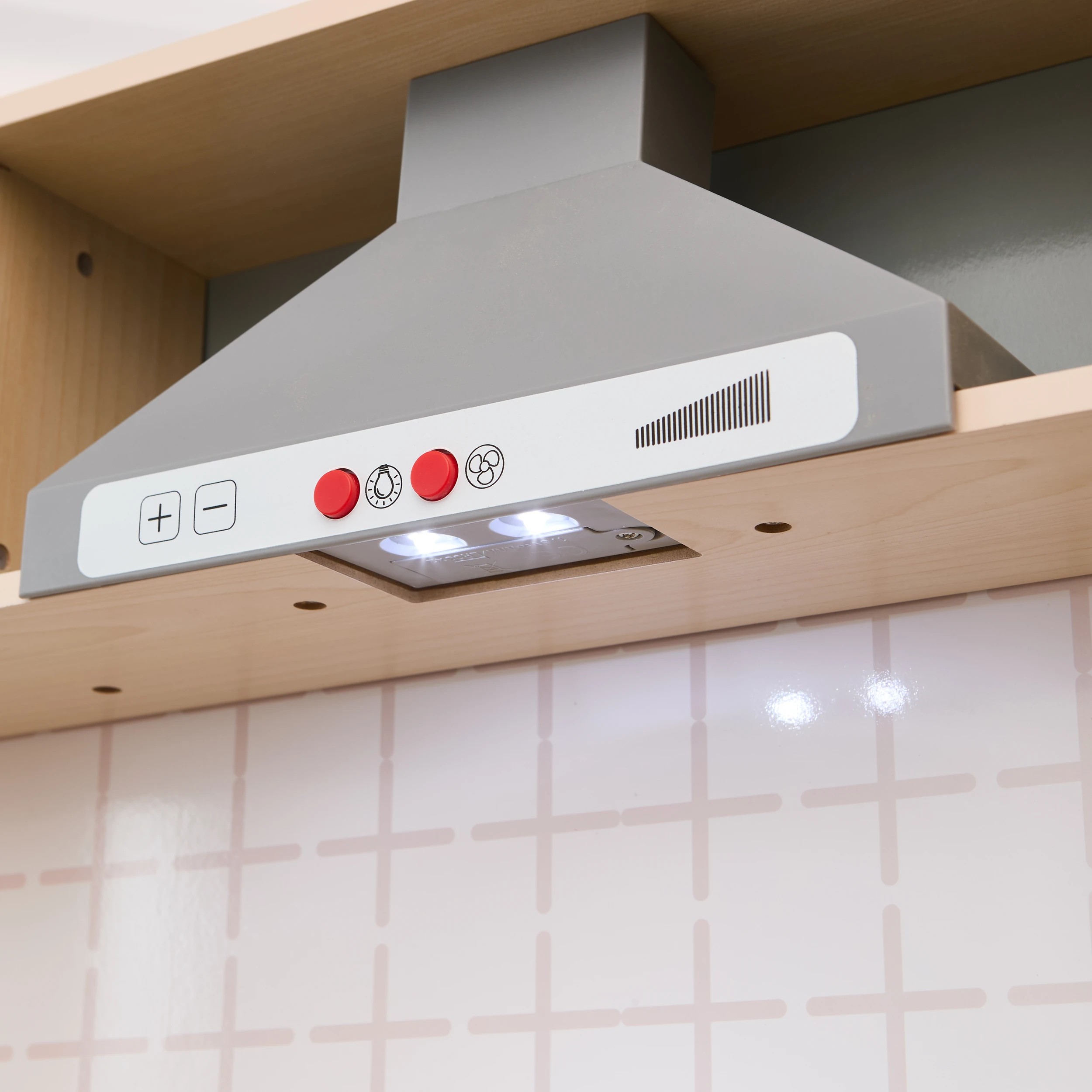 8 Wooden Interactive Kitchen, 8 of 10