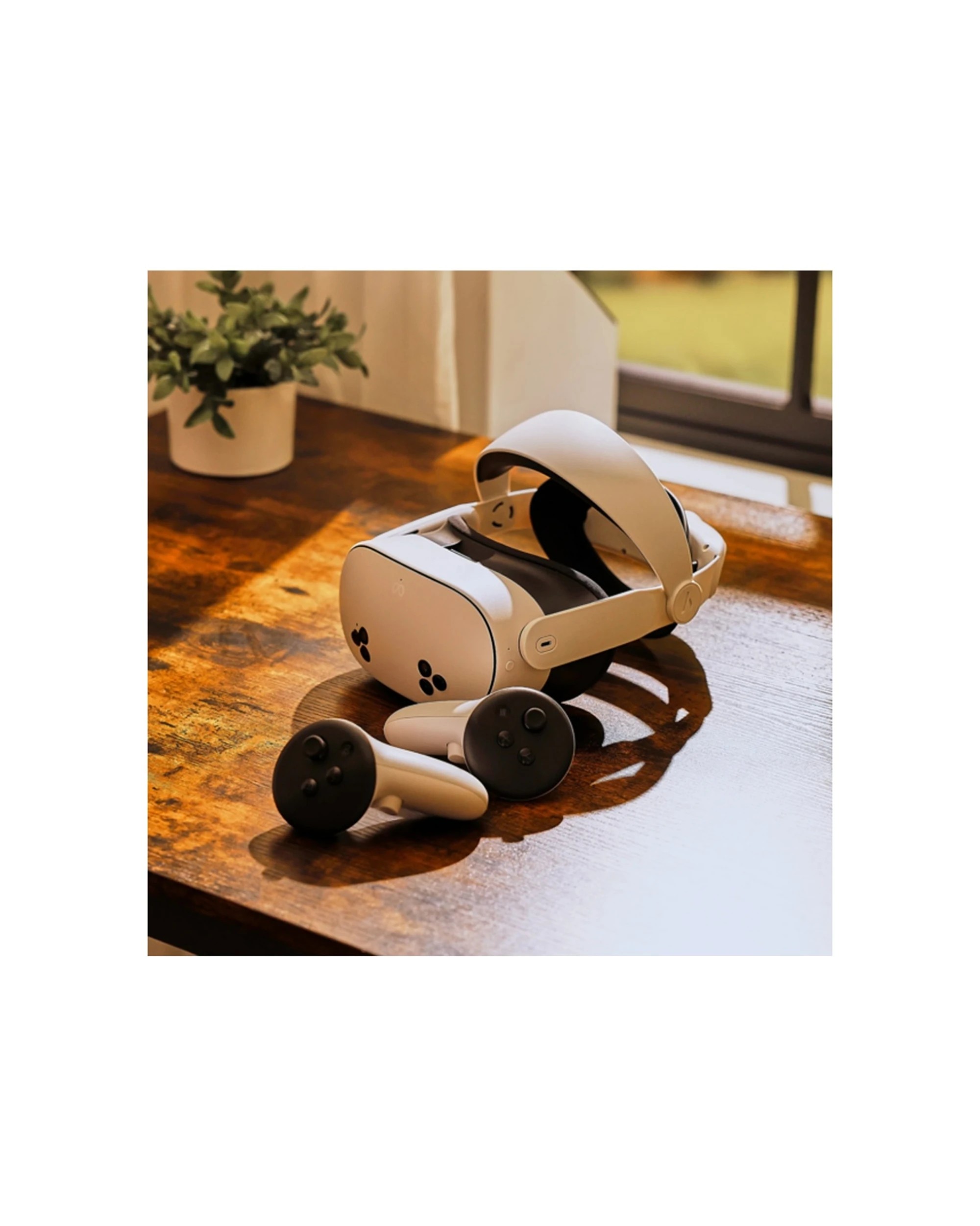 4 4Gamers Virtual Reality Pro Head Strap Meta Quest 3 And 3S Compatible Accessory - White, 4 of 5