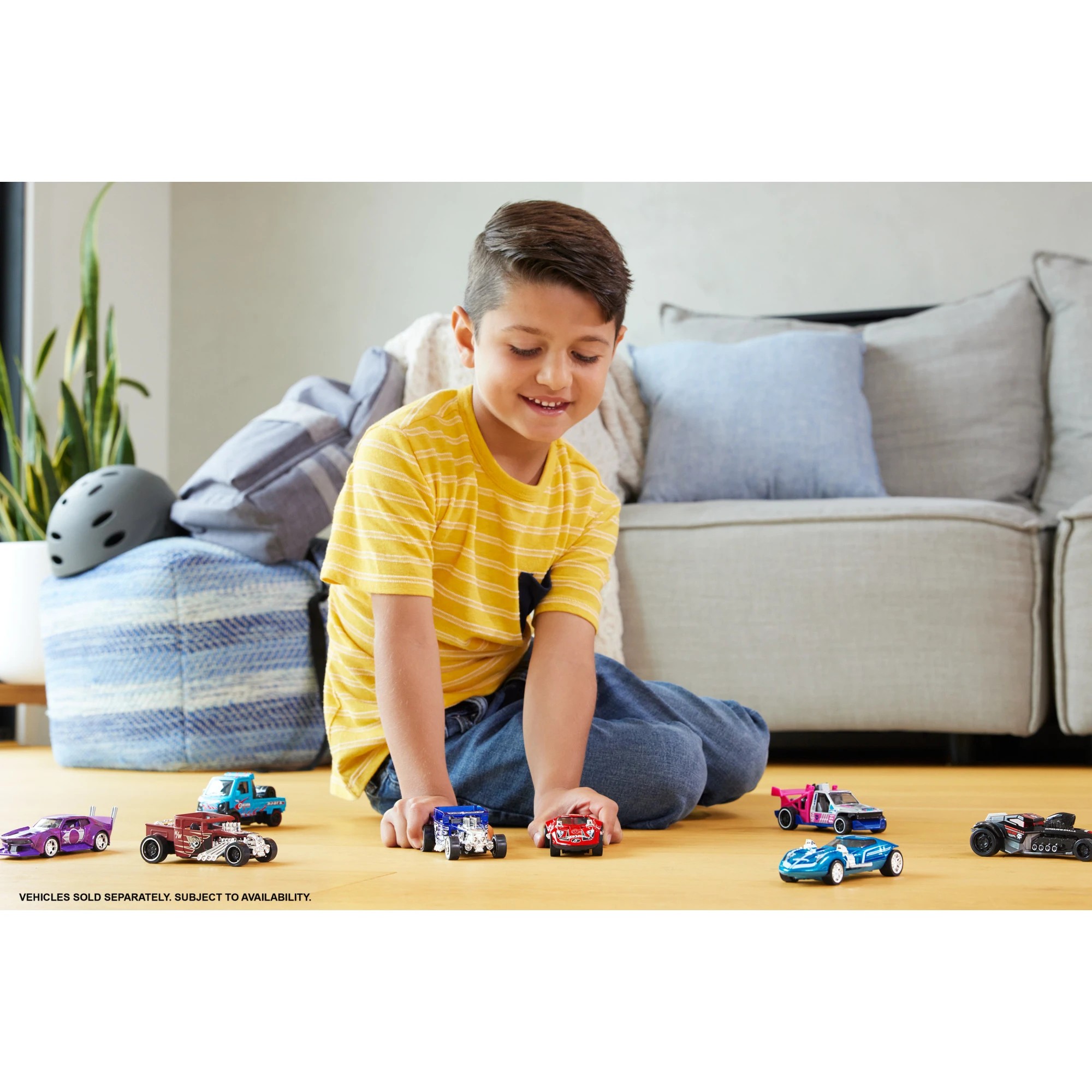 6 Hot Wheels Pull-Back Speeders 1:43 Scale Vehicle - Assorted, 6 of 6
