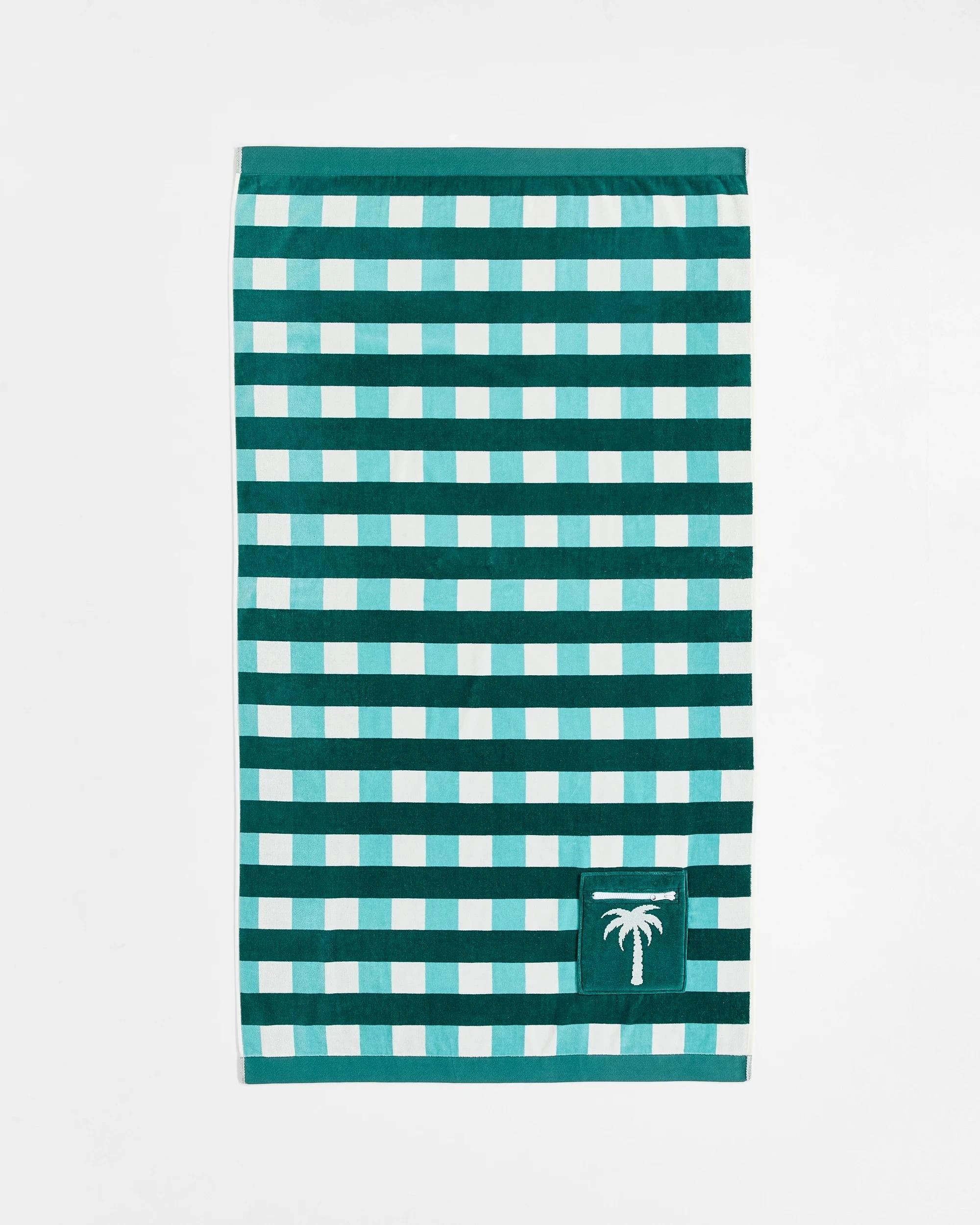 1 Target Gingham Beach Towel with Pocket - Green, 1 of 2