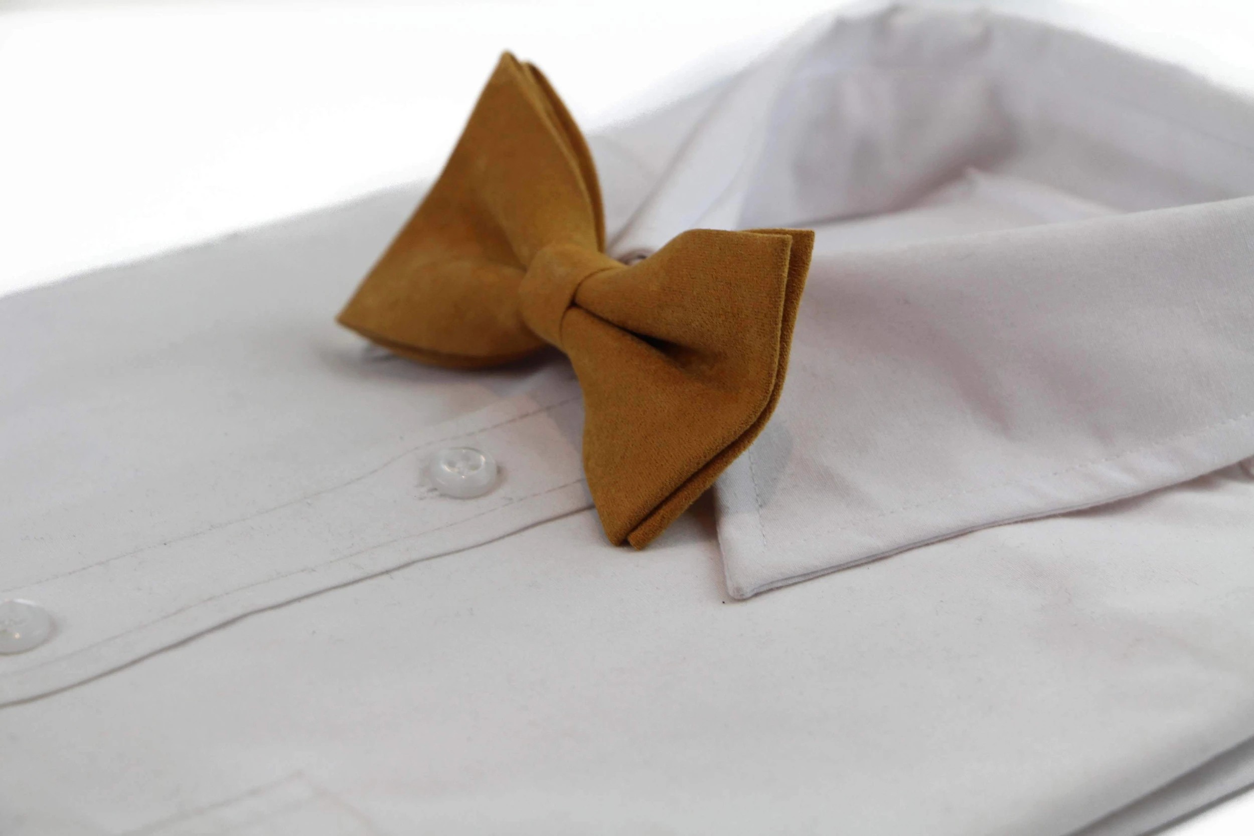 1 Zasel Mens Camel Velvet Plain Colour Bow Tie - Brown, 1 of 4