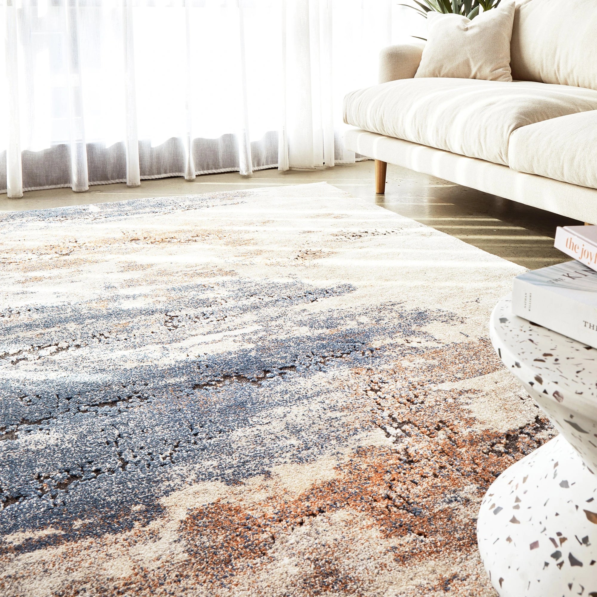 2 Common Ground Rugs Breezewood 99 230x160cm - White, 2 of 7