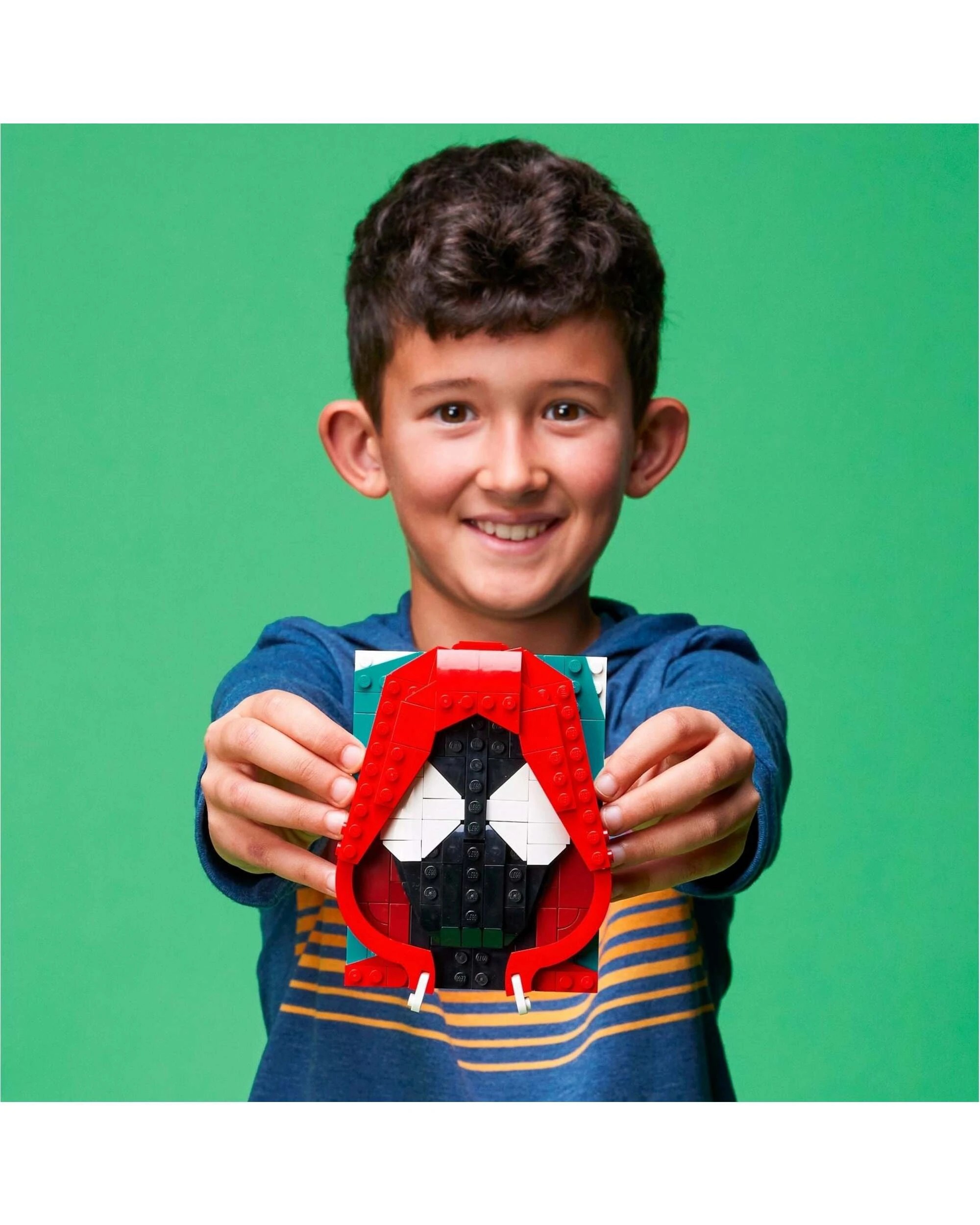 4 LEGO 40536 Miles Morales Brick Sketches Portrait, 4 of 5