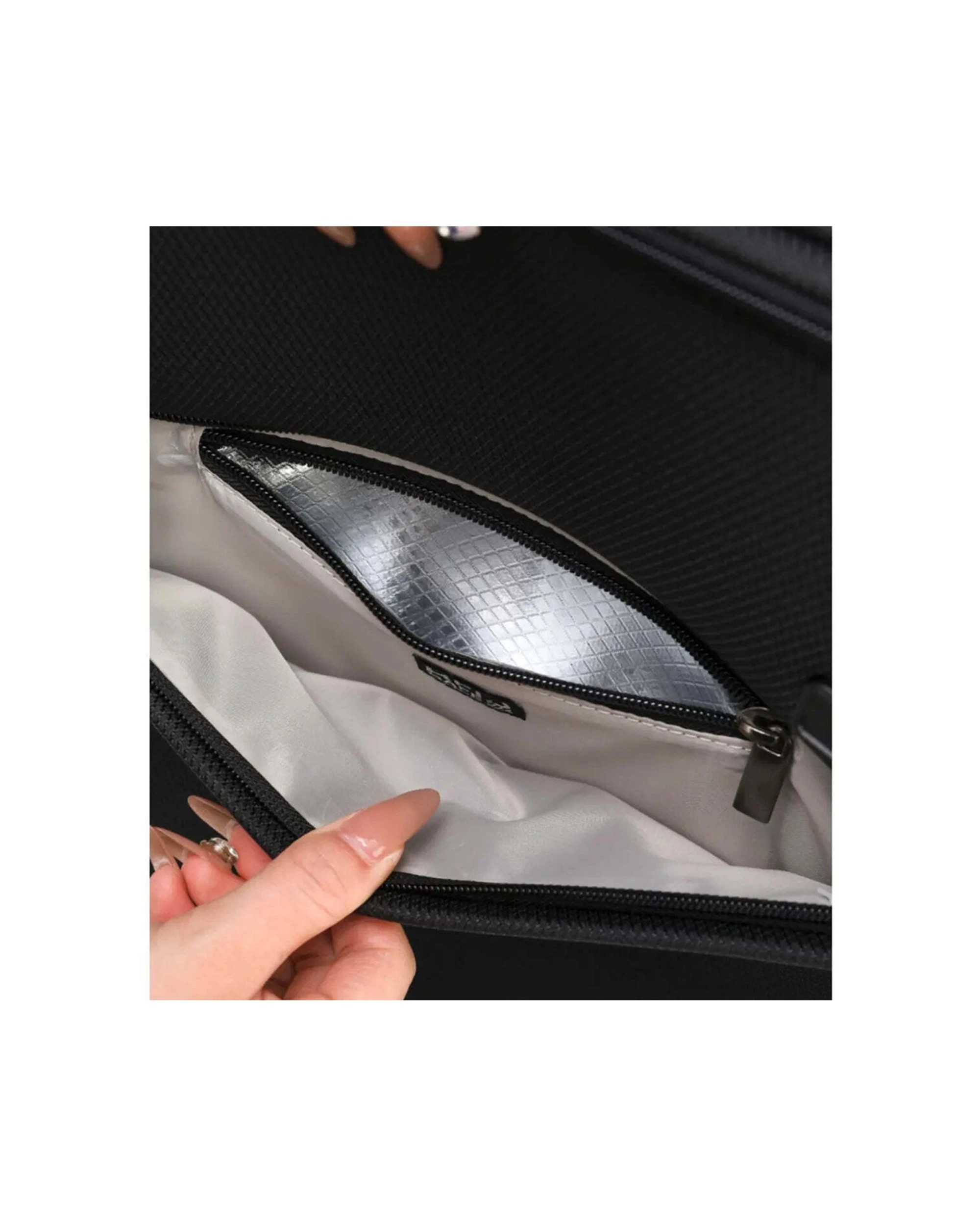 8 Tosca 3Pc So-Lite 2-Wheel Suitcase Travelling Luggage Trolley Set - Black, 8 of 9