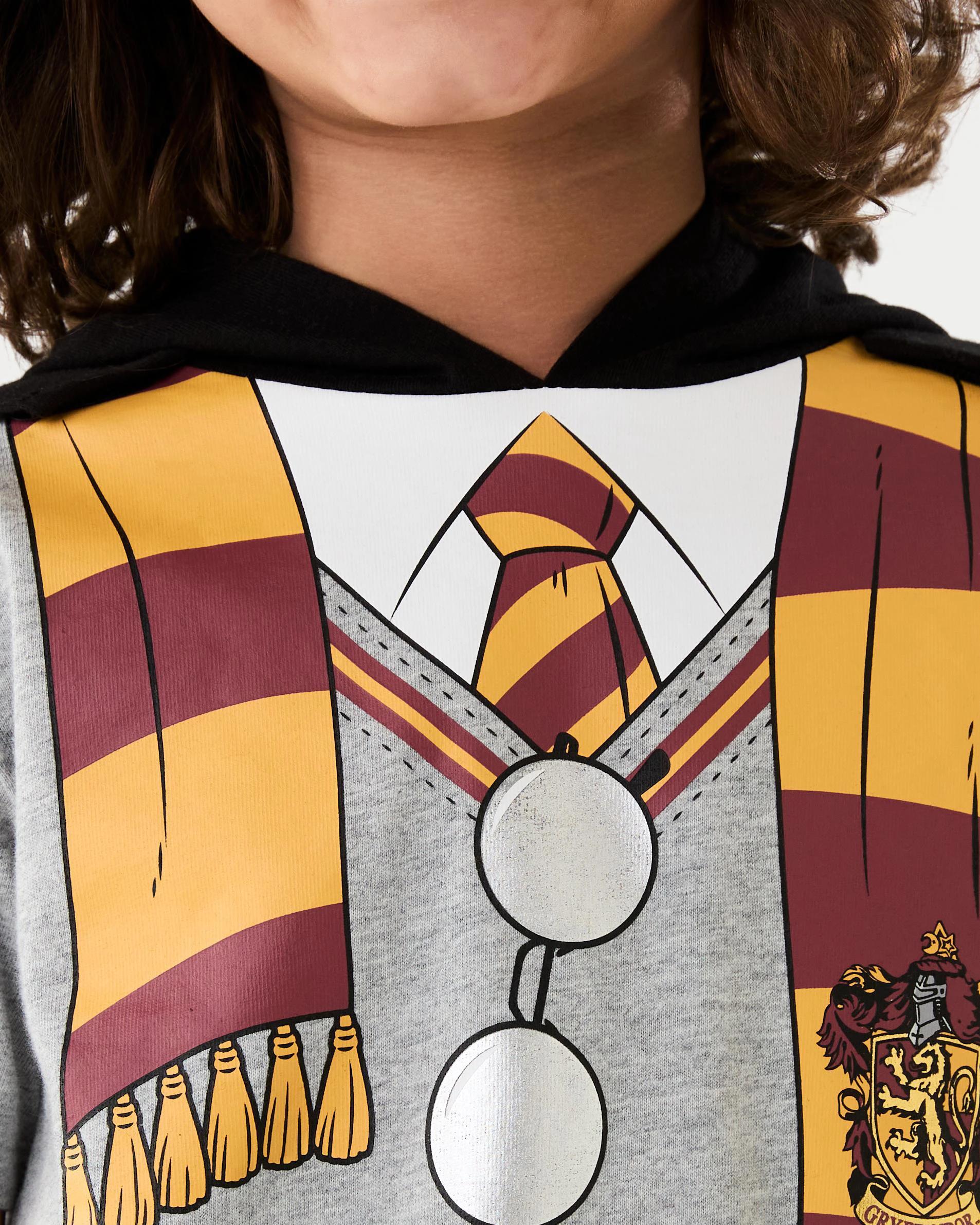 6 Harry Potter License Character Cape T-shirt Harry P, 6 of 8