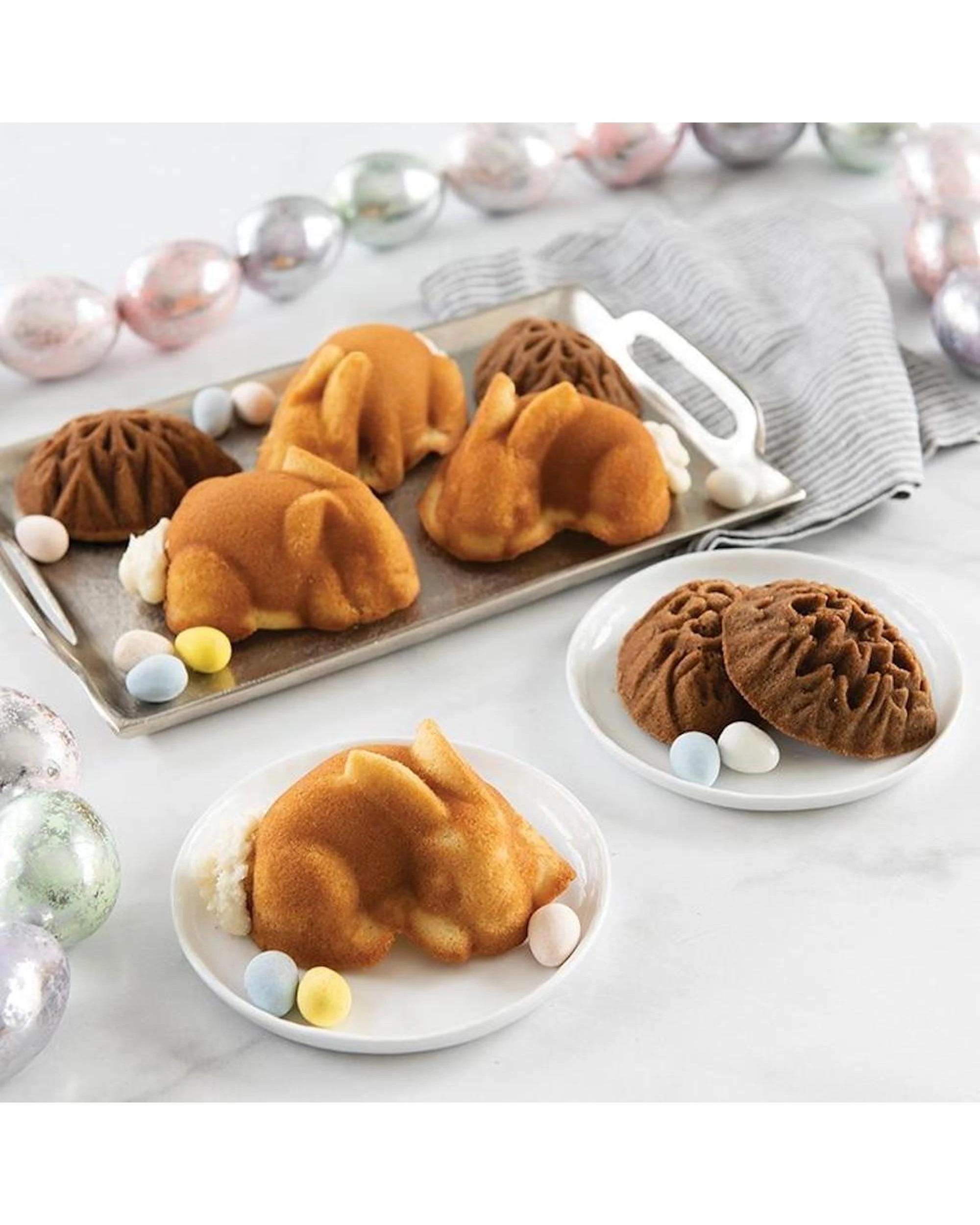 2 Nordic Ware Toffee Baby Bunny Cake Pan 31 x 31 x 6cm, 2 of 9