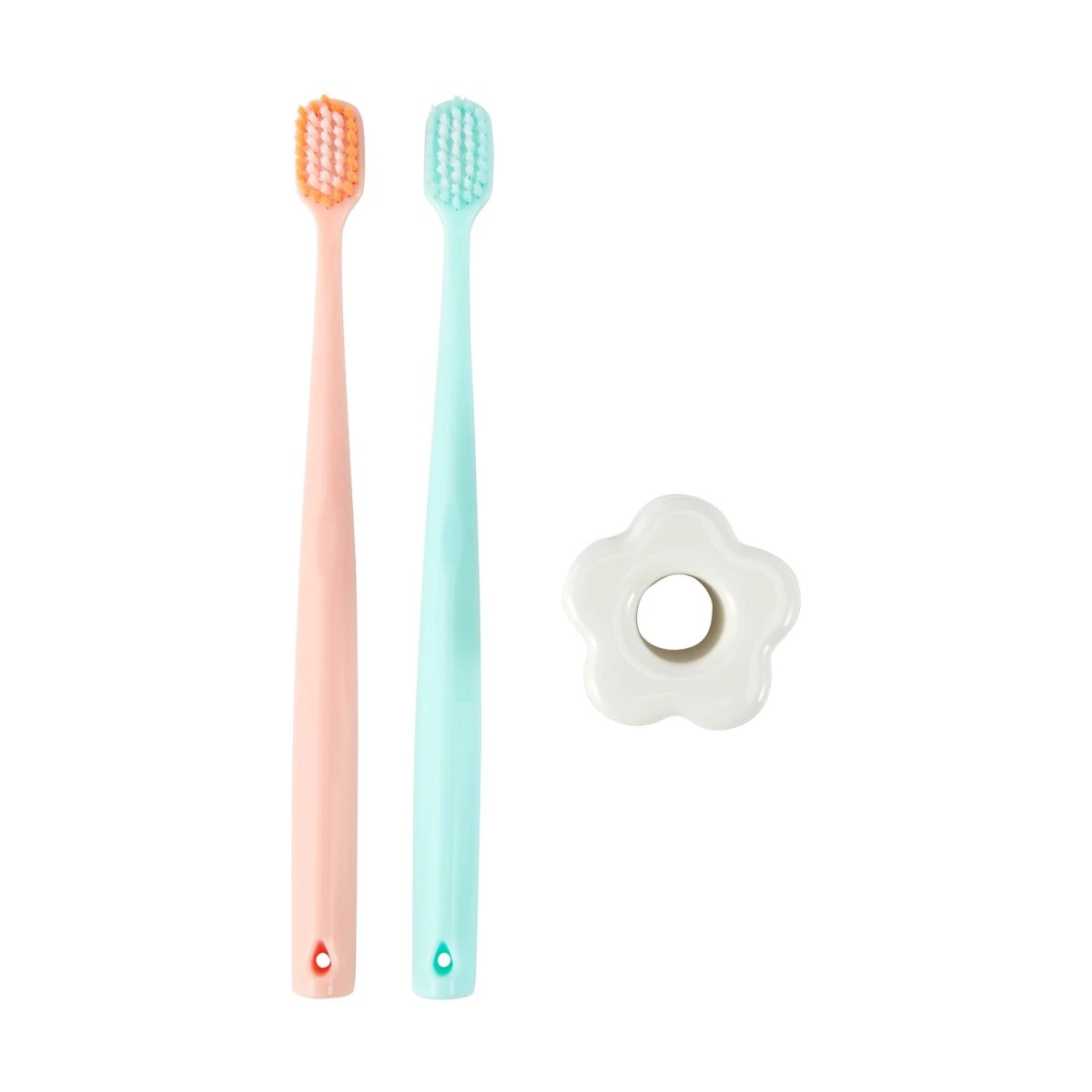 2 OXX Bodycare 2 Pack Toothbrush with Holder, 2 of 6