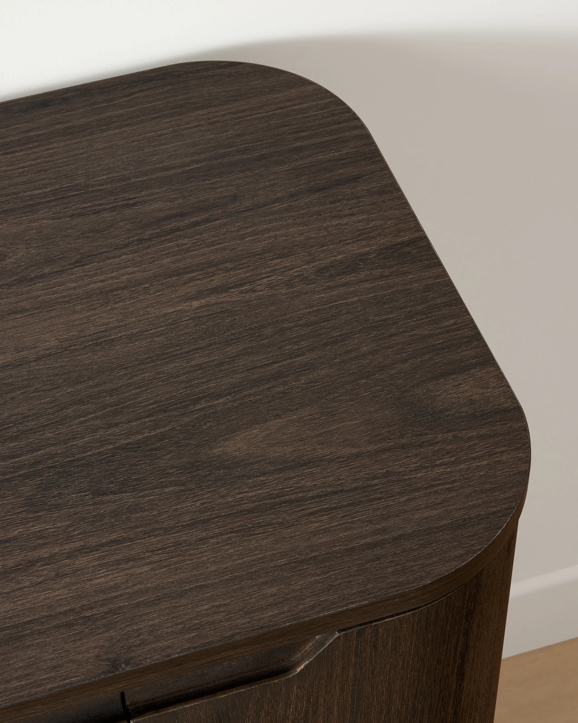 4 Miles 5 Door Sideboard - Walnut, 4 of 6