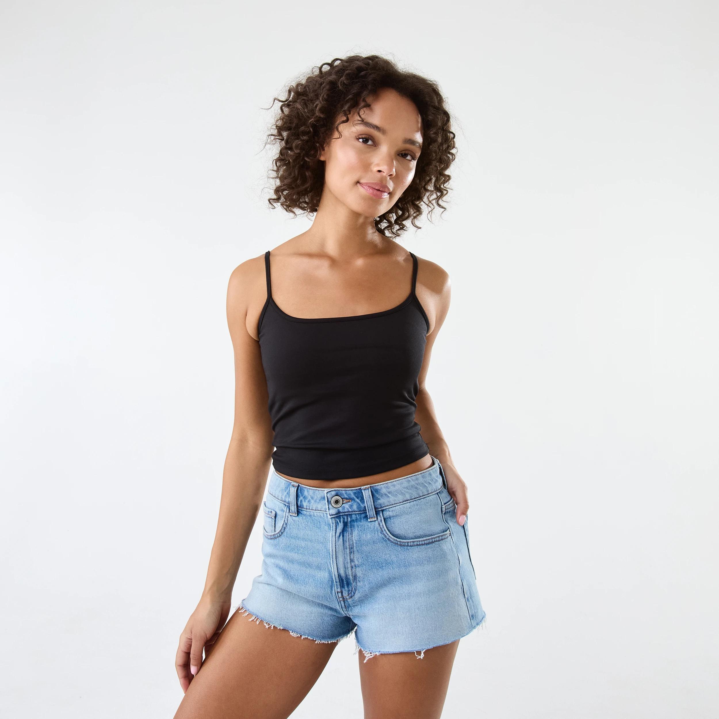 7 Contour Shelf Cami Black, 7 of 7