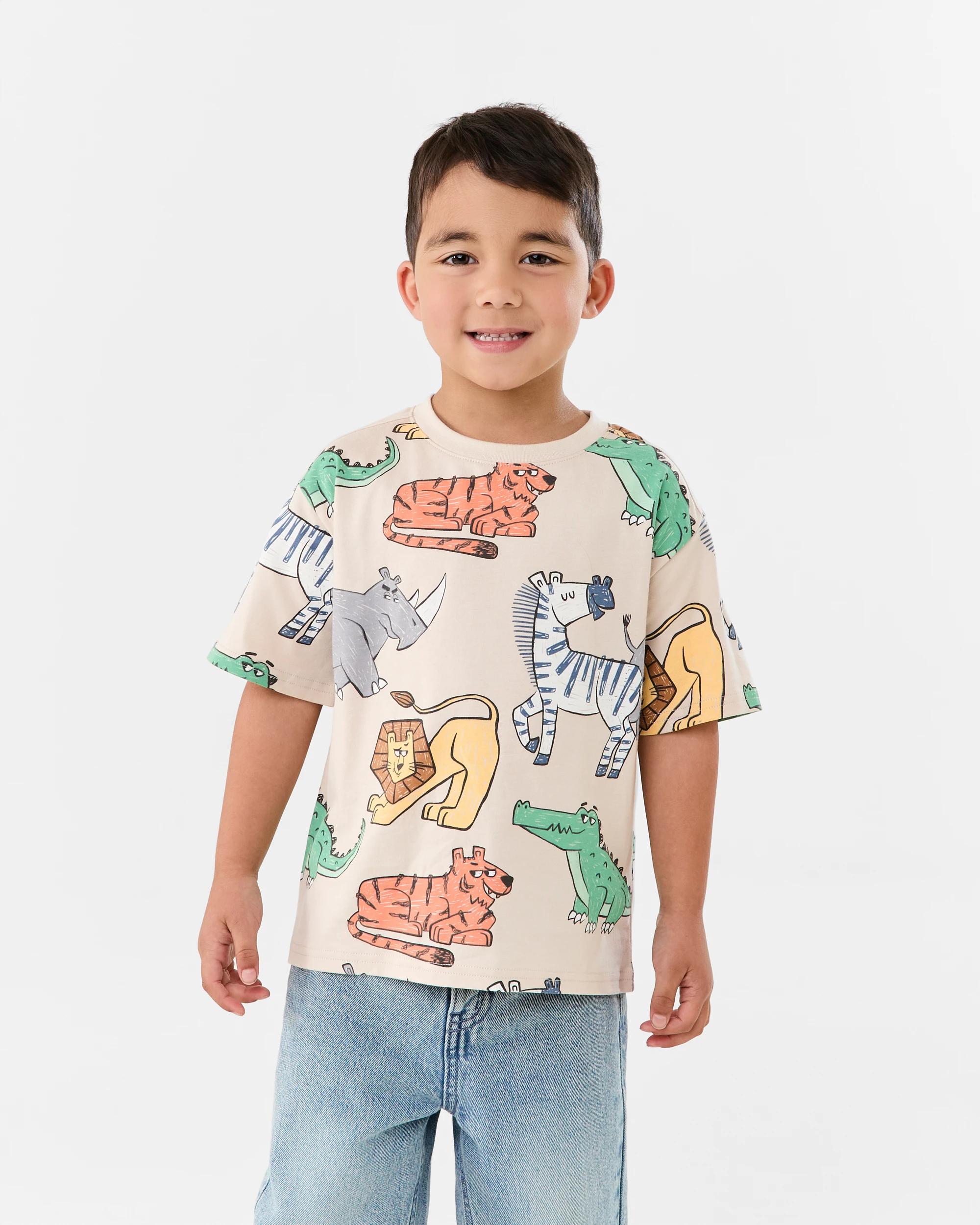 1 All Over Print T-shirt Bge Animal, 1 of 7