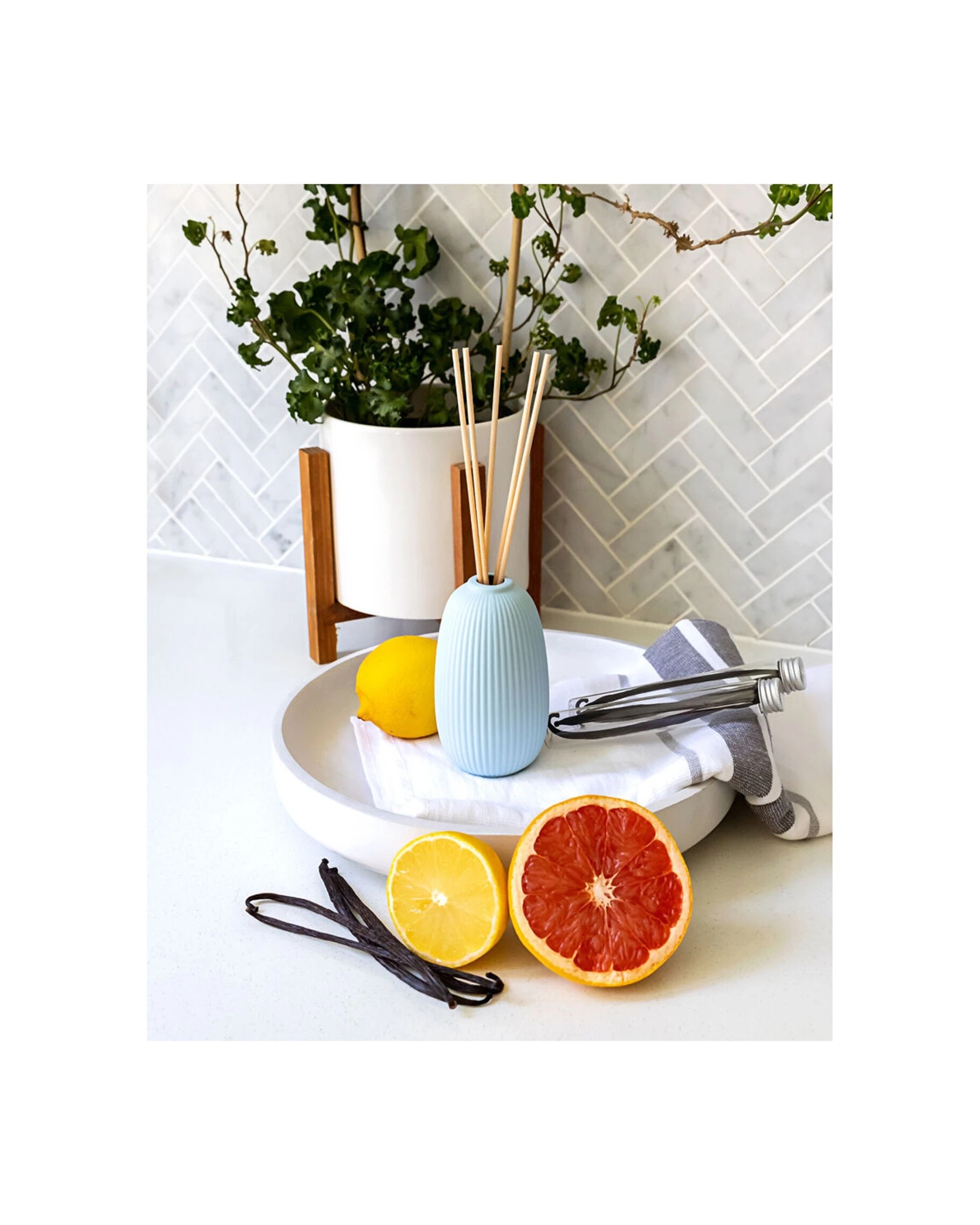 2 Bramble Bay Native Reed Diffuser Coastal Scented Home Fragrance 150ml, 2 of 5