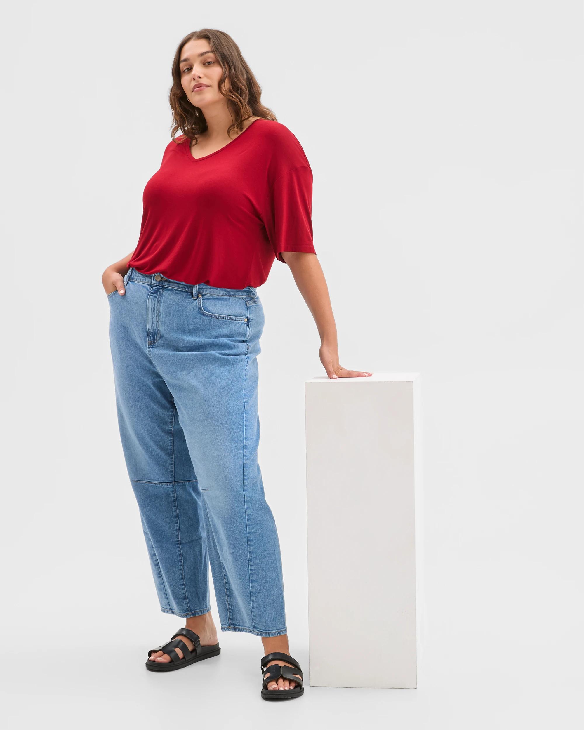 6 Target Curve Plus Size Denim Forward Seam Barrel Leg Jeans INDIGO, 6 of 6
