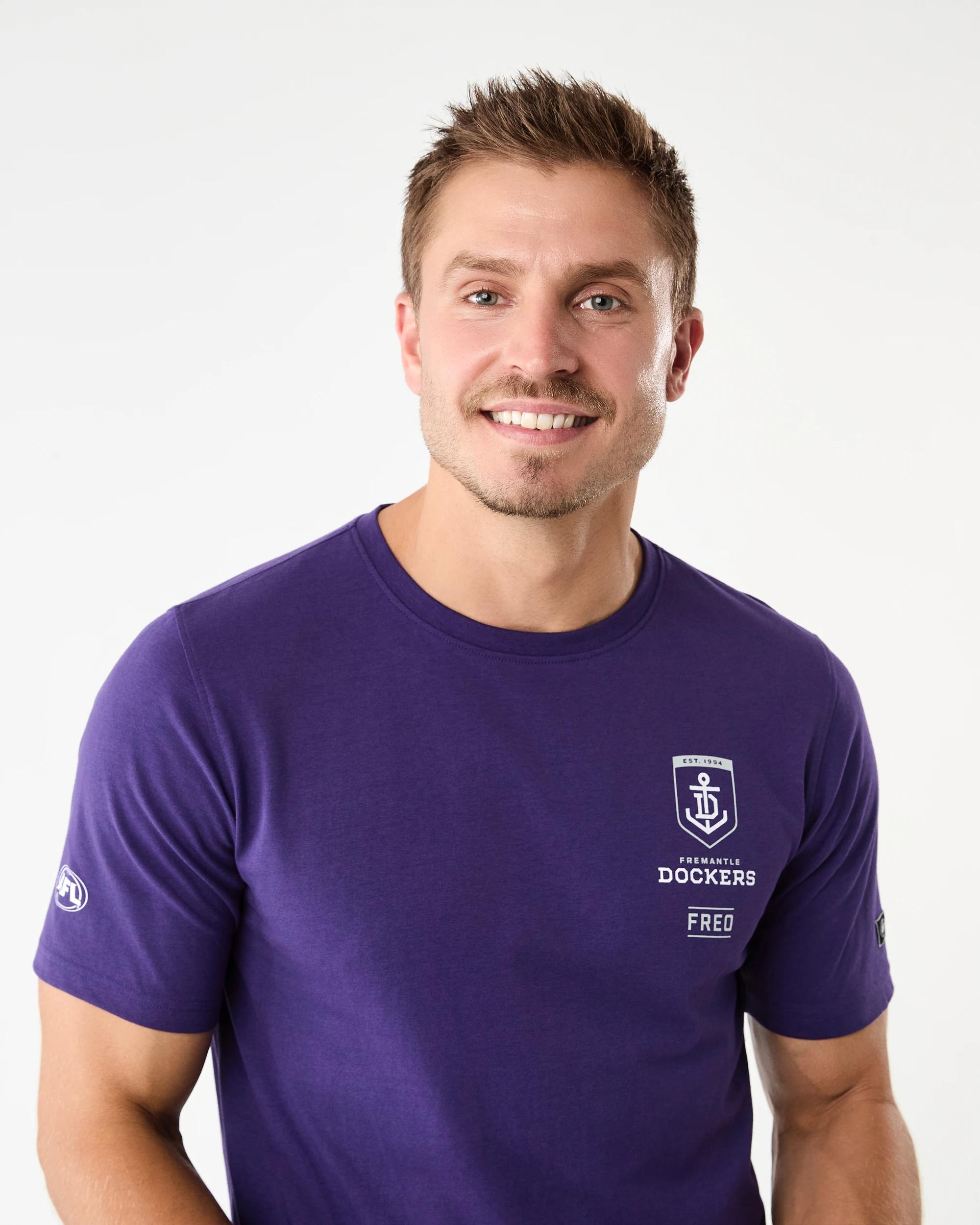 5 Official AFL Adult T-shirt Fremantle, 5 of 9