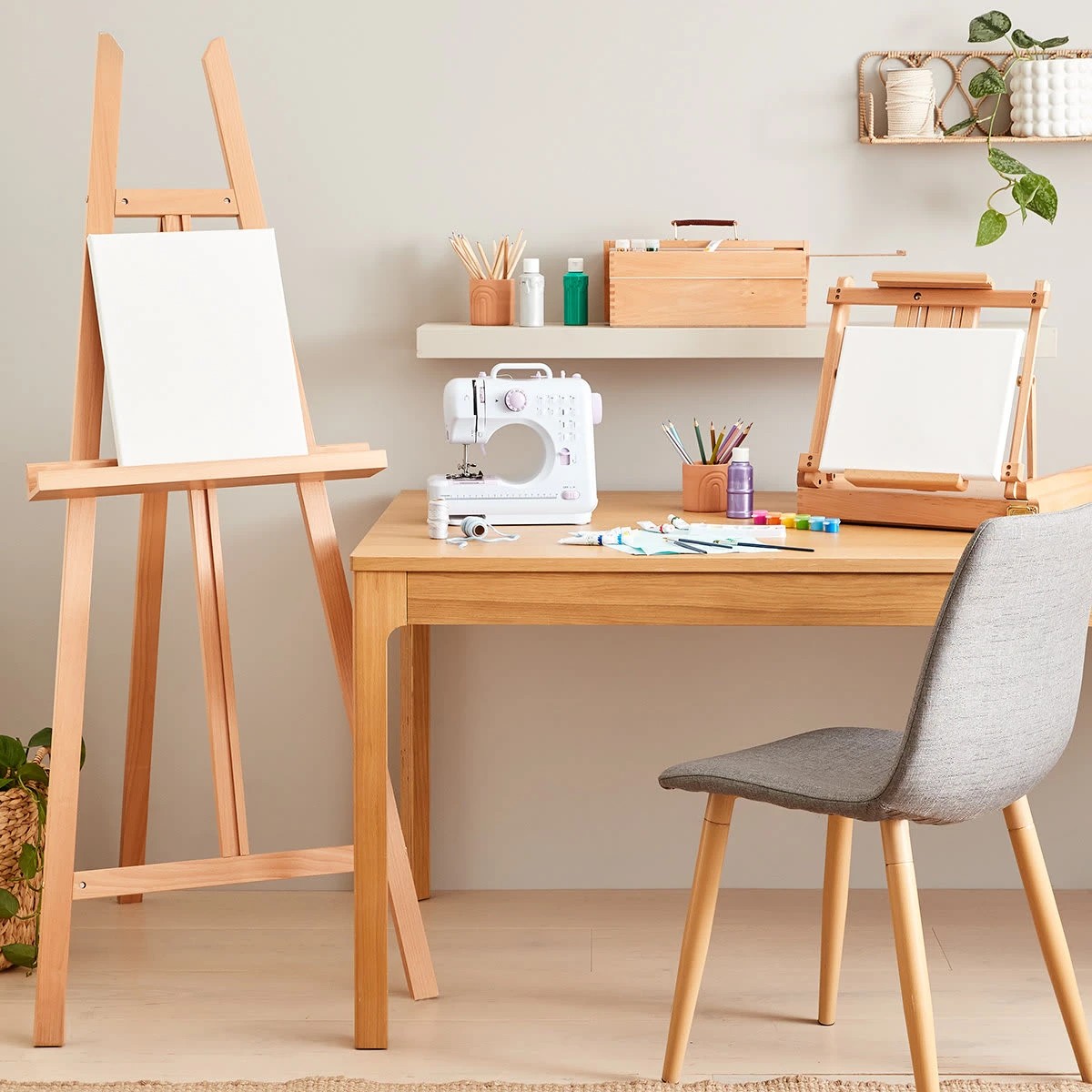 2 Artist Storage Box, 2 of 10