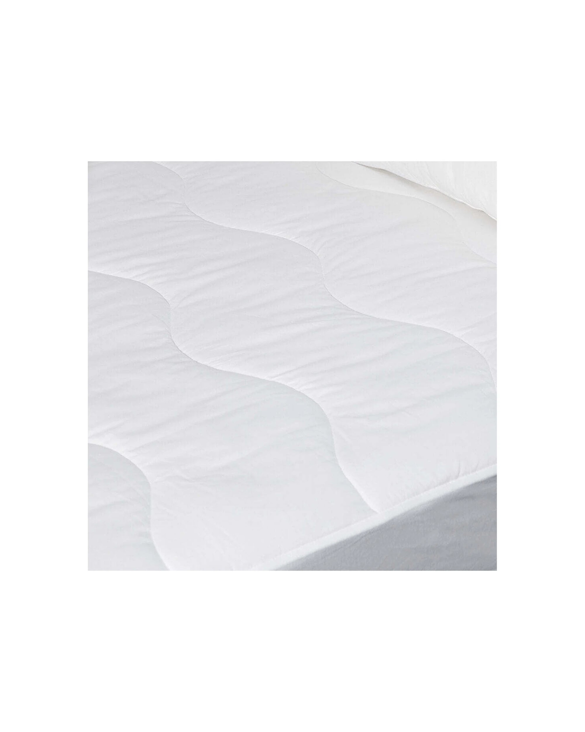 3 Tontine Luxe Classic Anti Allergy Mattress Protector 138 x 188cm - White, 3 of 4