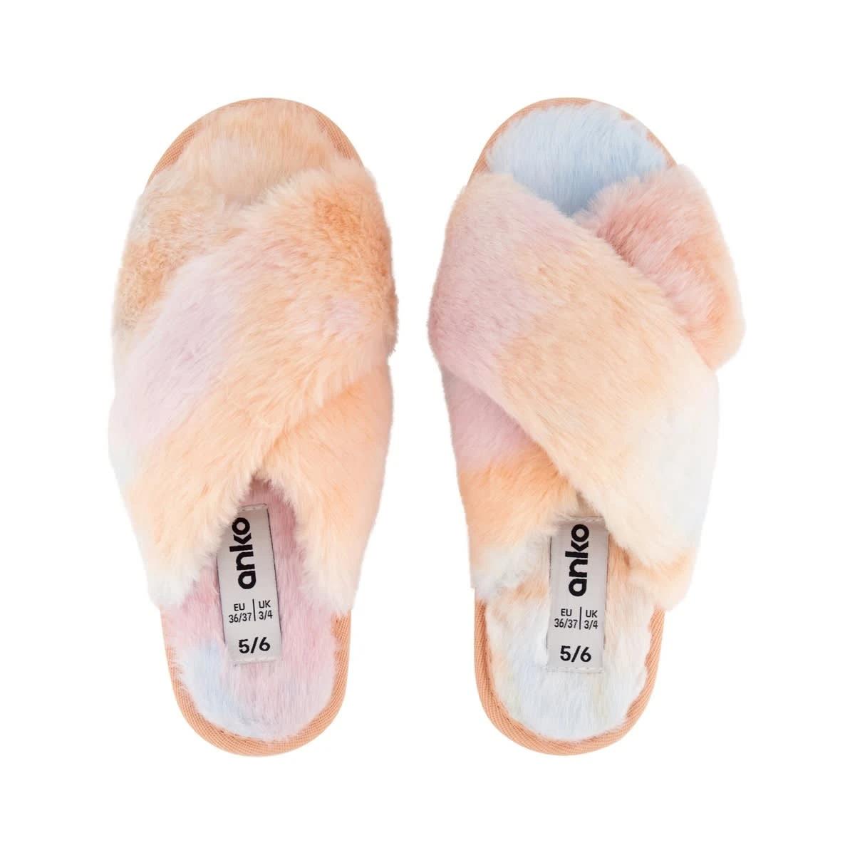 2 Crossover Furry Slippers Tiedye, 2 of 3