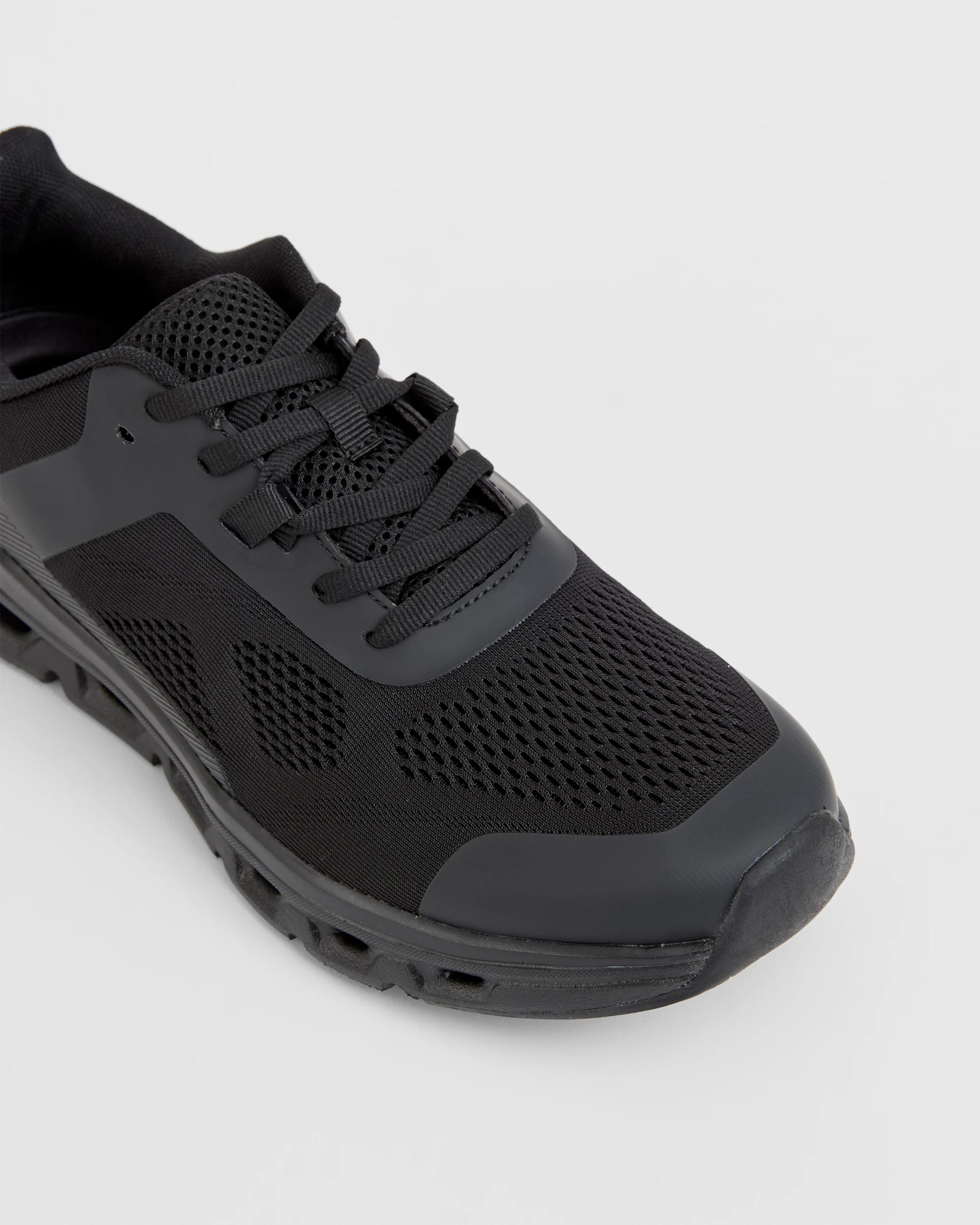 3 Target Man Tread Sports Trainer BLACK MONO, 3 of 3