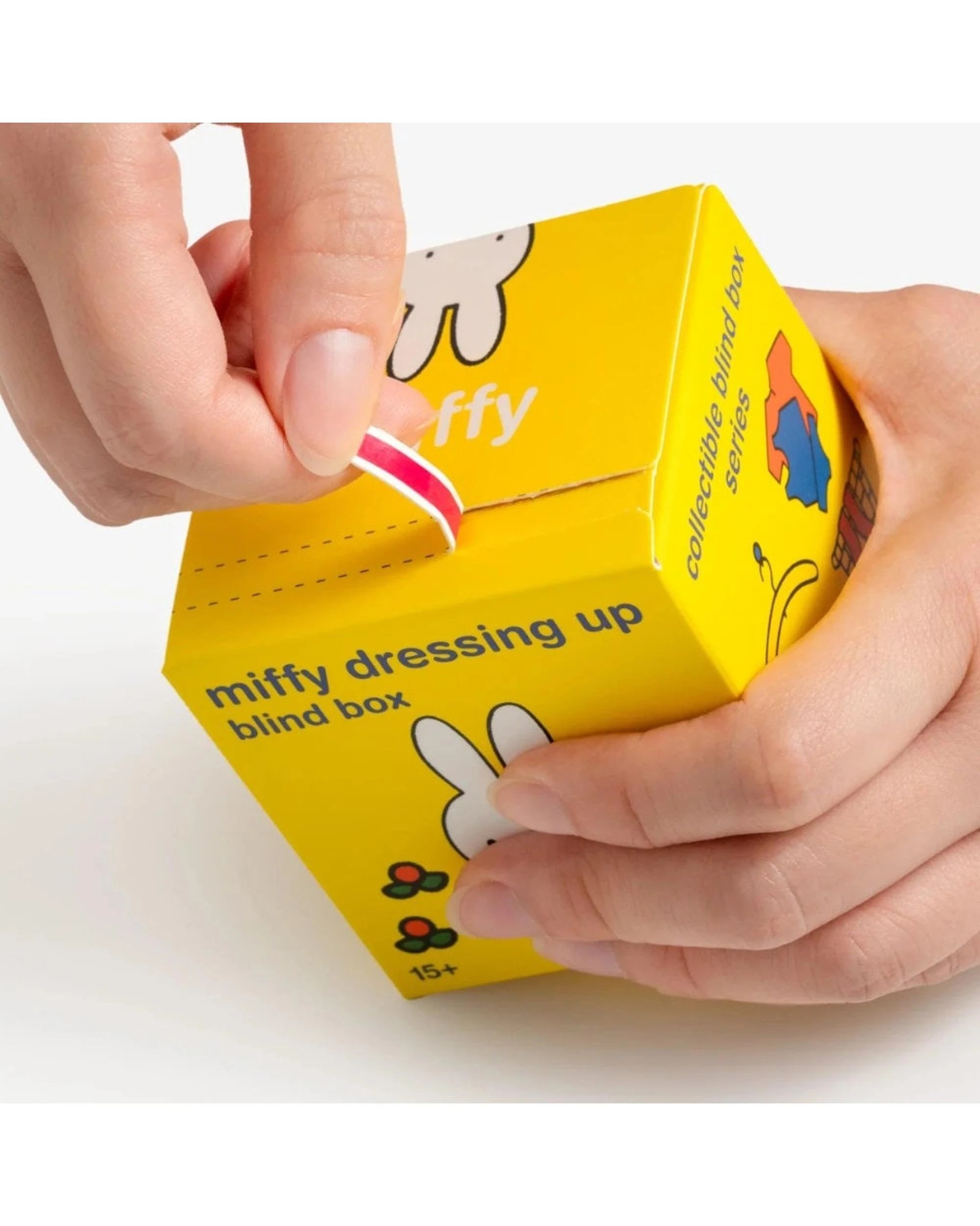 3 Smoko Miffy Dressing Up Figure Blind Box, 3 of 6