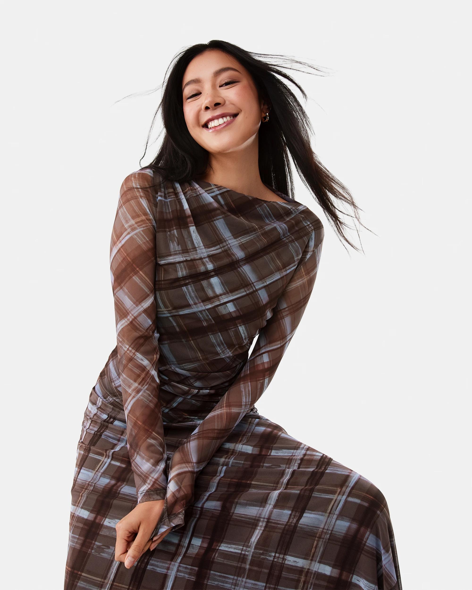 8 Long Sleeve Mesh Drape Top Choc Chk, 8 of 9