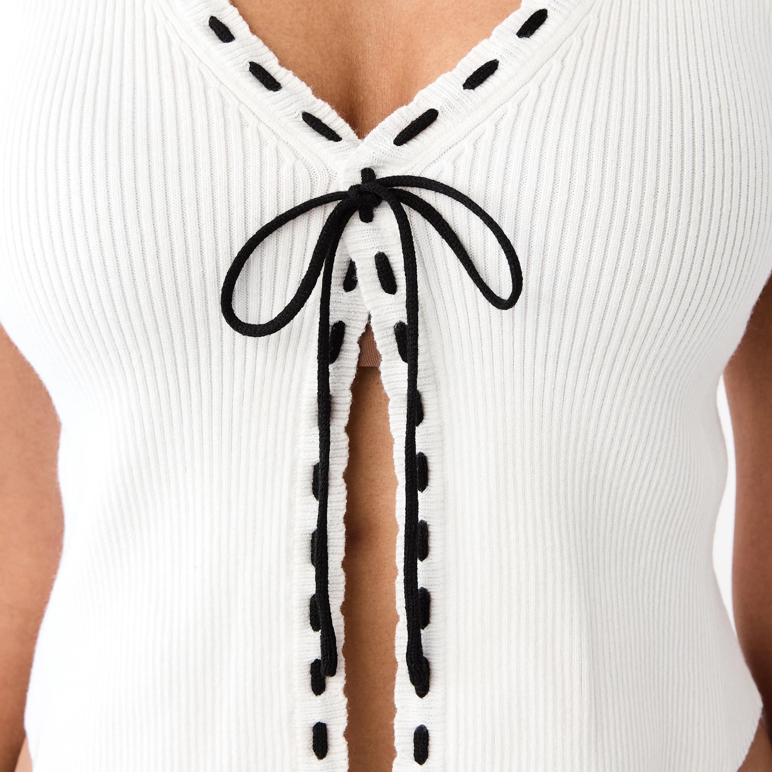 7 True Knit Ribbon Vest Snw White, 7 of 8