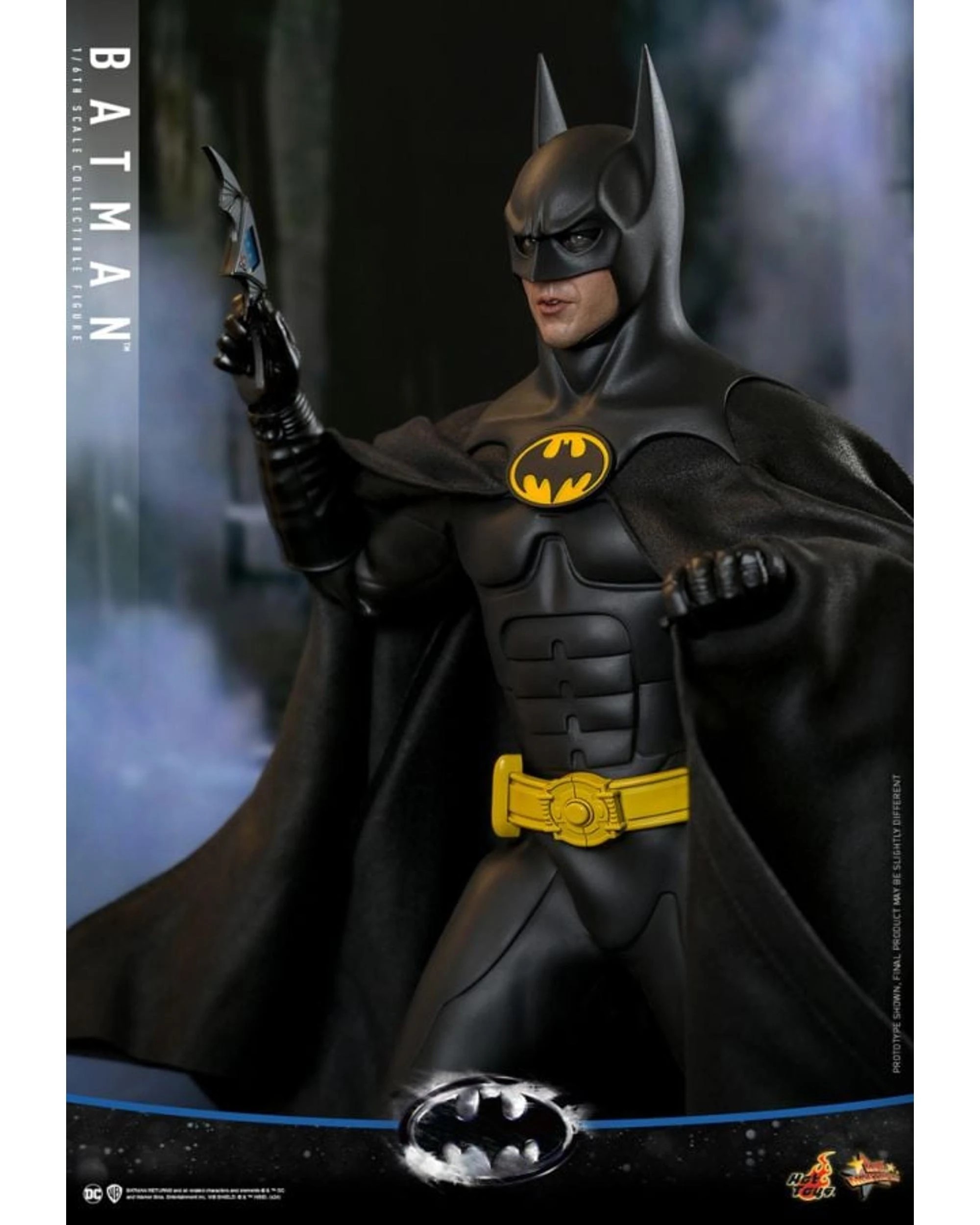 2 Hot Toys Batman Returns Batman 1:6 Scale Collectable Action Figure, 2 of 7