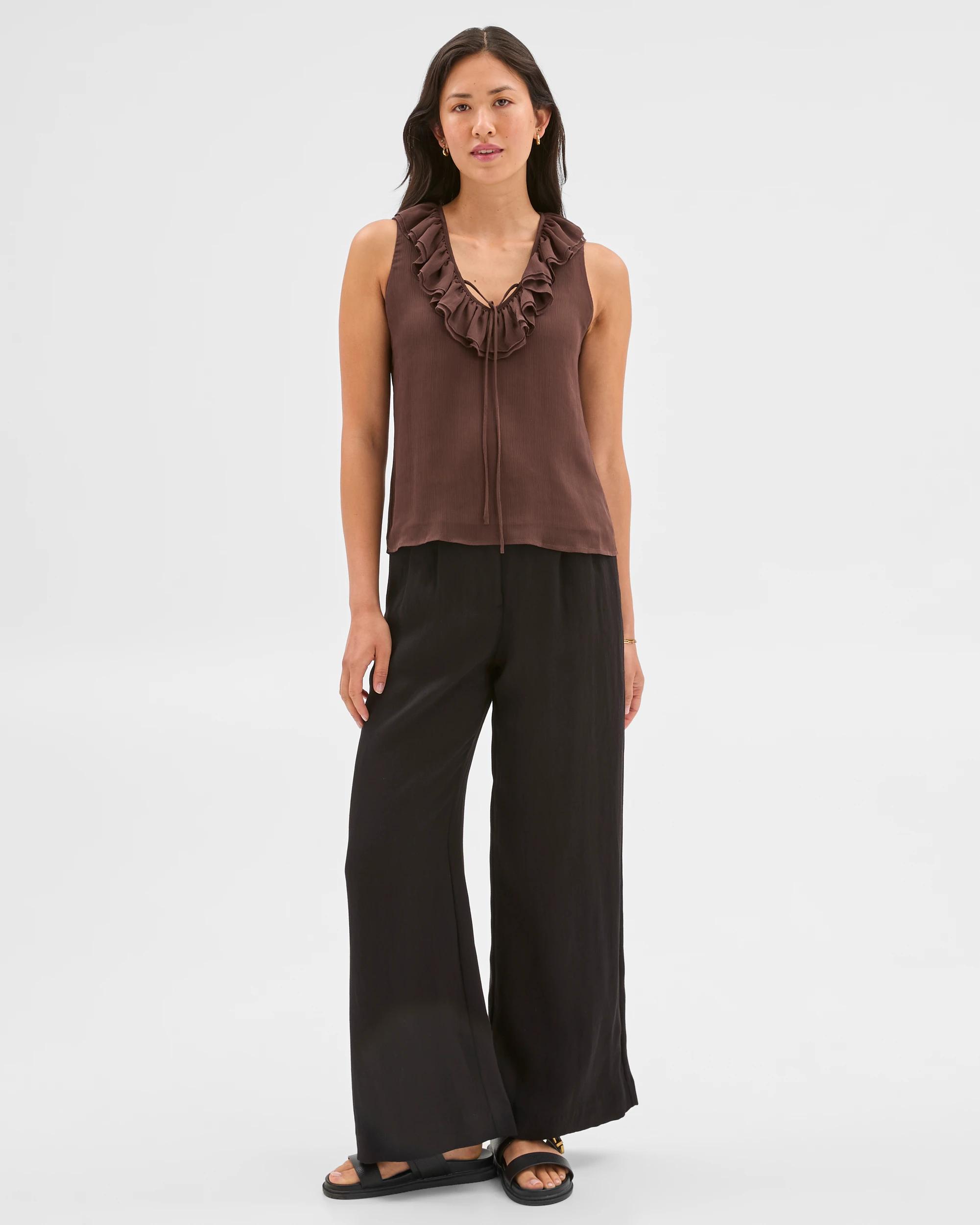 2 Sleeveless Ruffle Blouse - Preview BITTER CHOCOLATE, 2 of 6