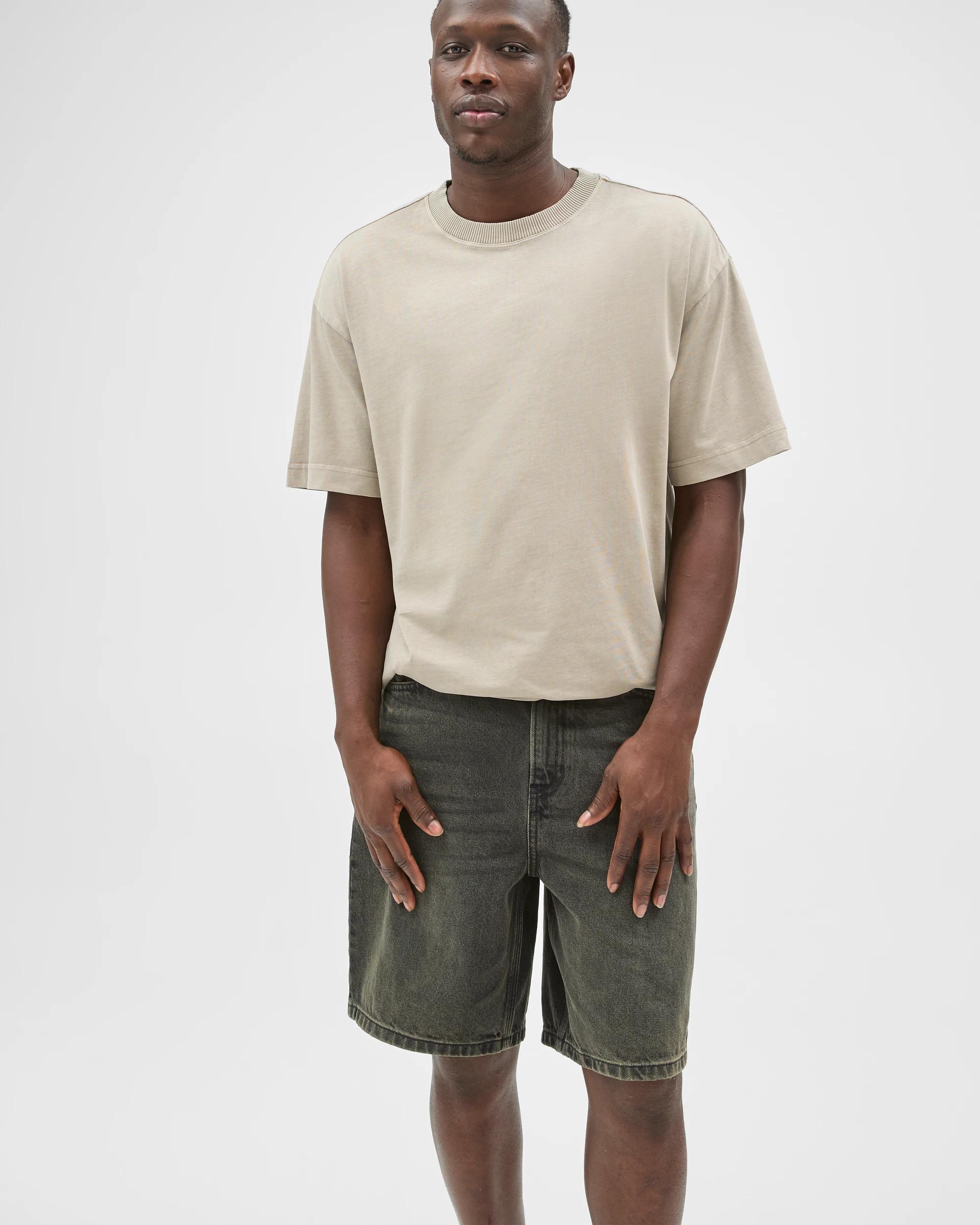 3 Commons Loose Fit Denim Shorts TINTED BLACK, 3 of 7