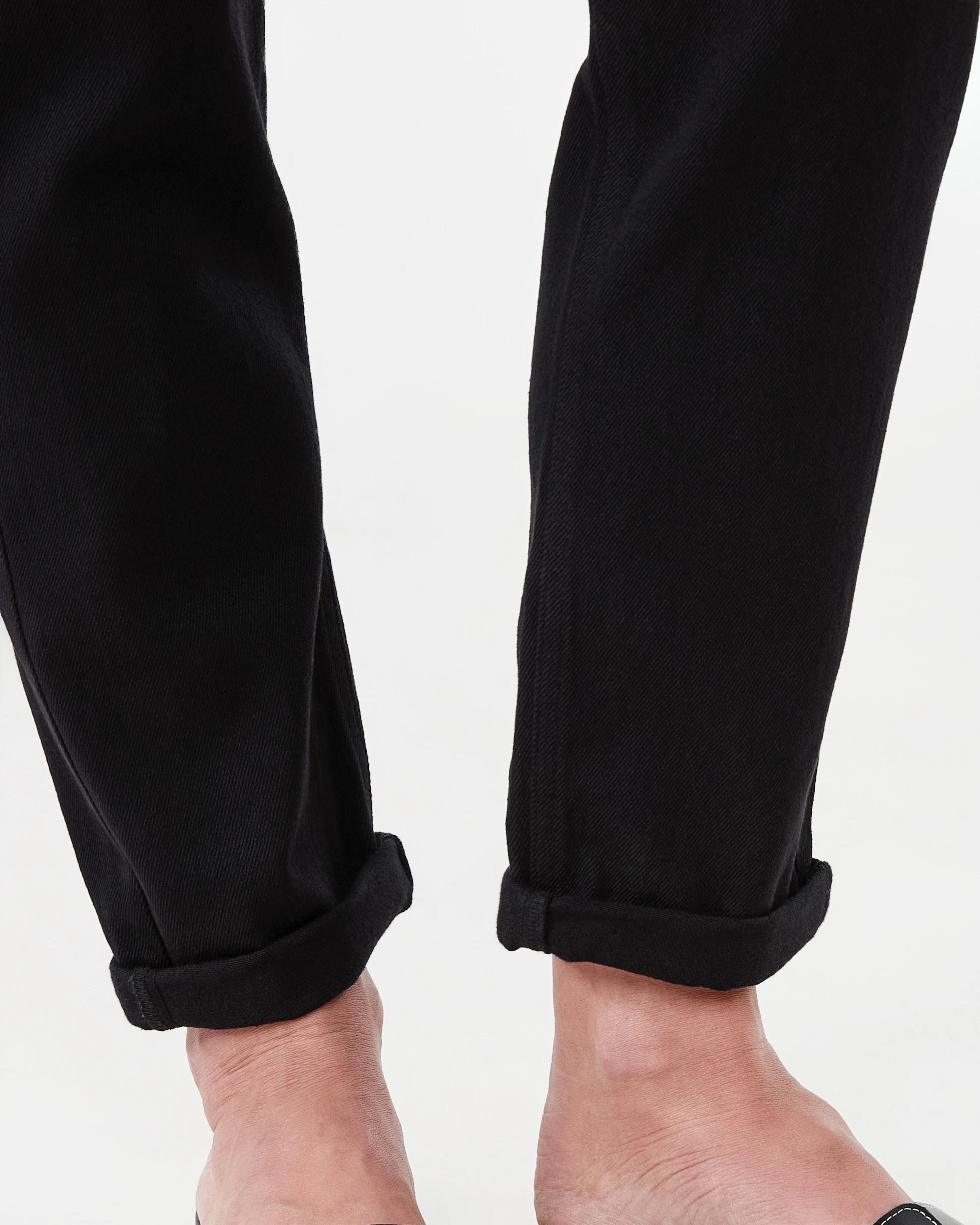 9 Mum Jeans Black Wash, 9 of 9