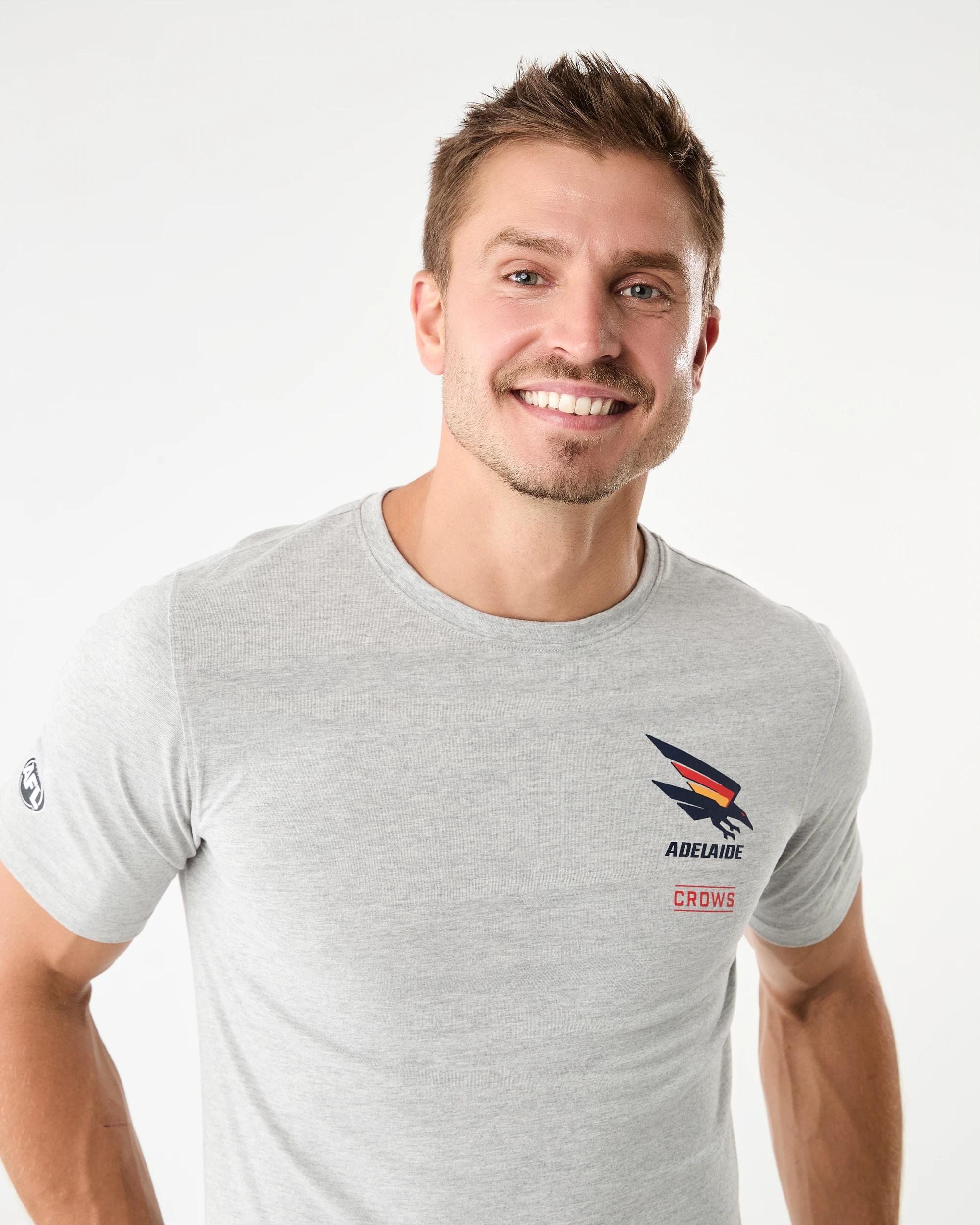5 Official AFL Adult T-shirt Adelaide, 5 of 9