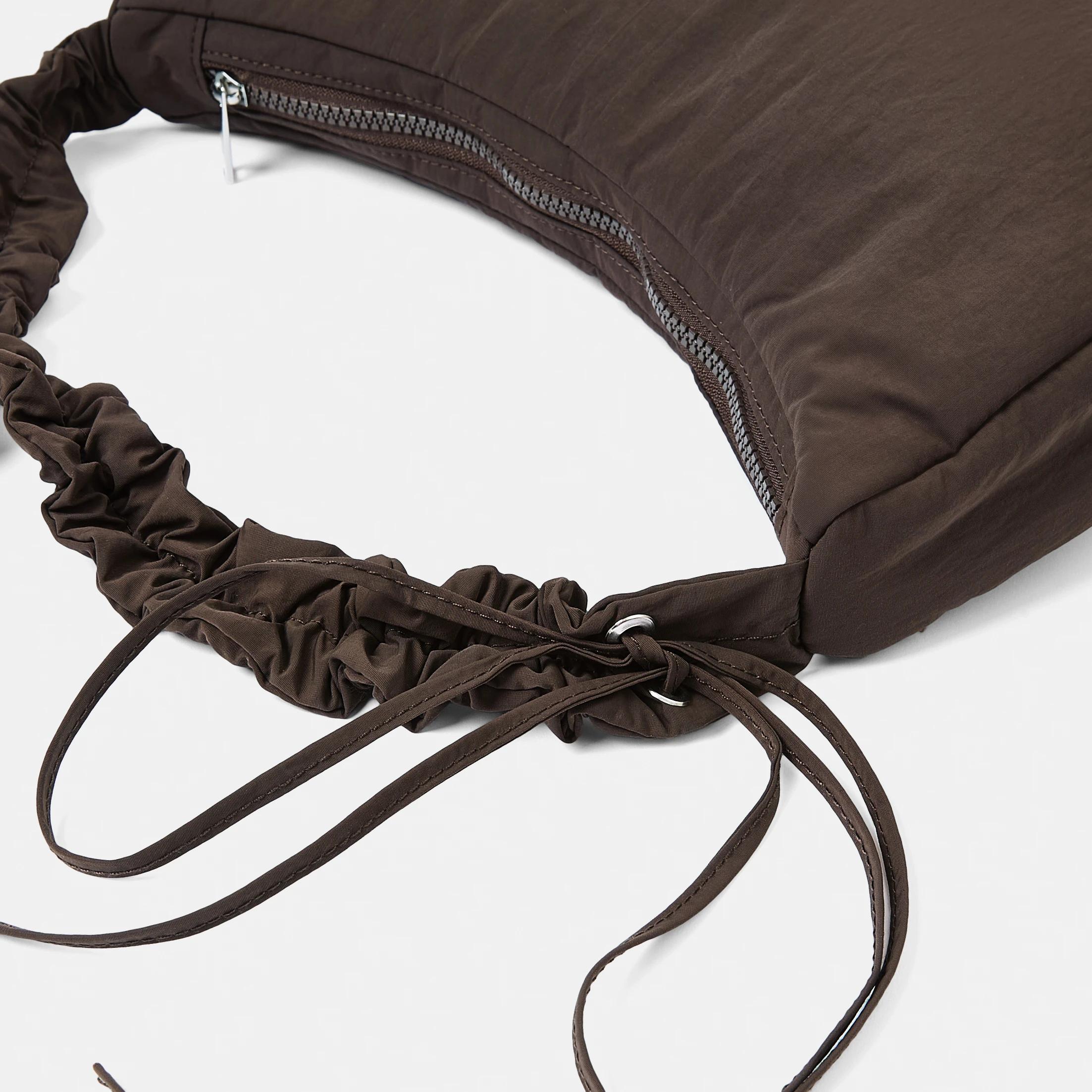 5 Urban Crescent Crossbody Bag Melt Brown, 5 of 6