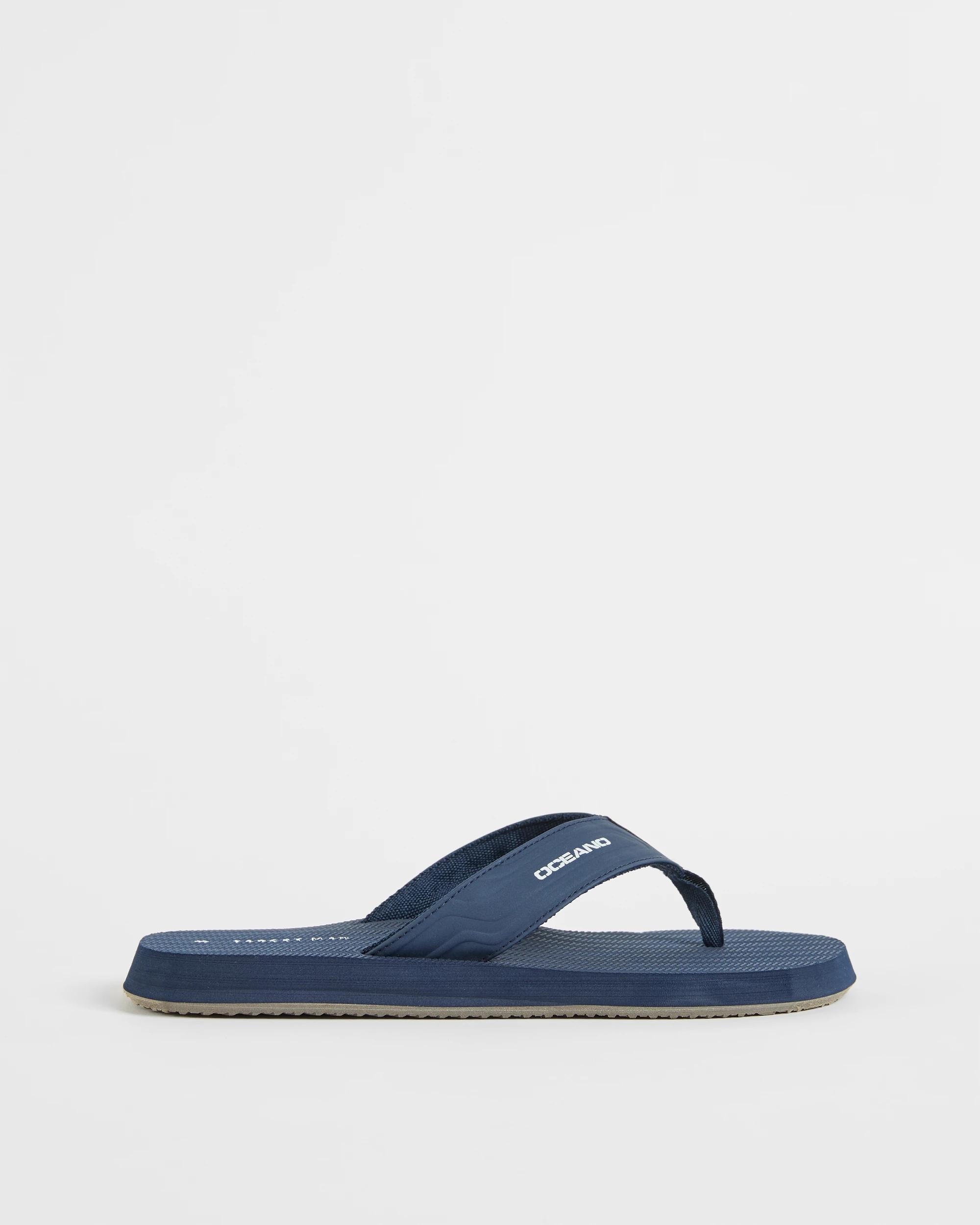 1 Target Man Surf Thongs NAVY, 1 of 3