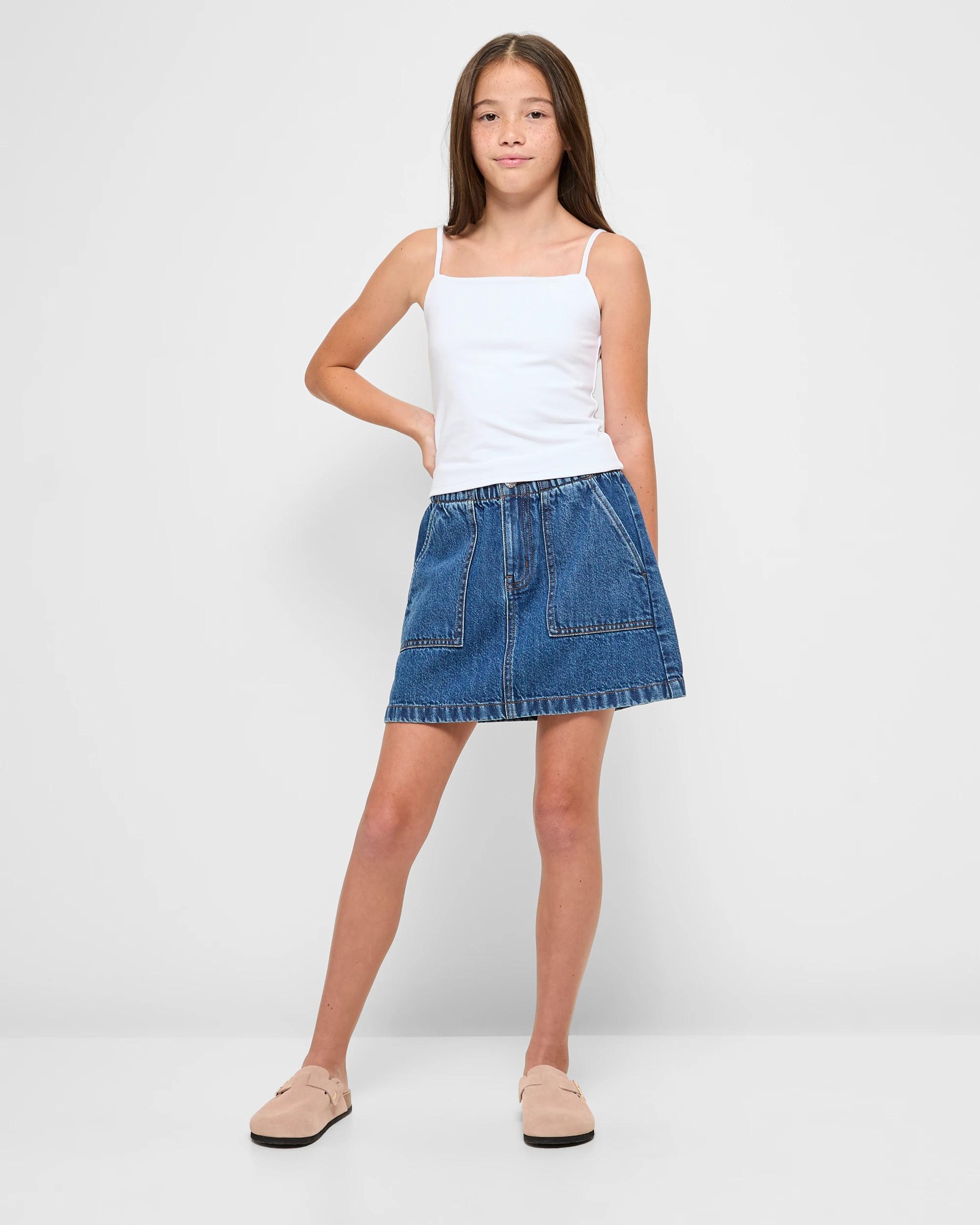 2 Target Australian Cotton Essential 90s Singlet WHITE, 2 of 5