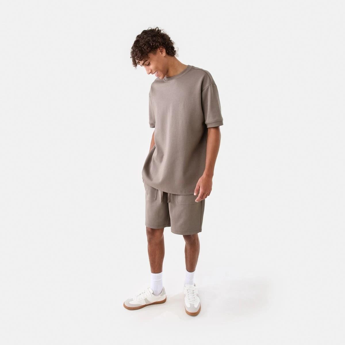 3 Oversized Interlock T-shirt DRIFT BROWN, 3 of 7