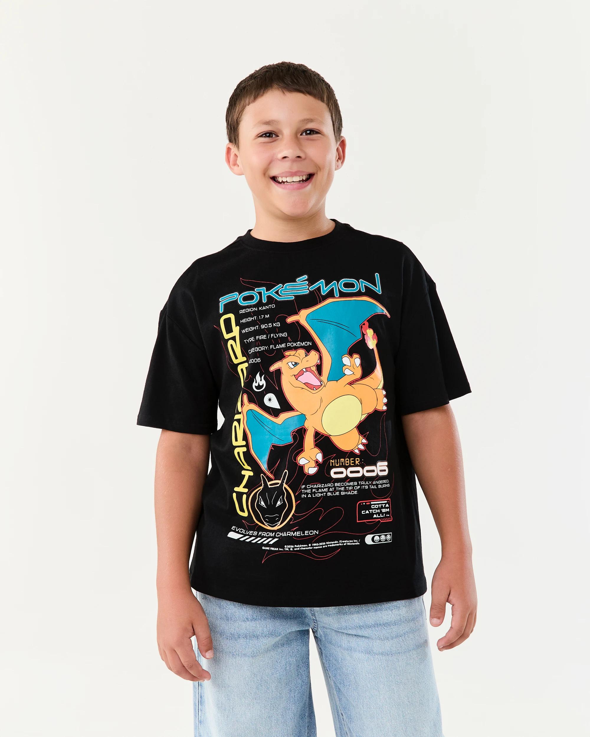 1 Pokemon License T-shirt Charizard, 1 of 7