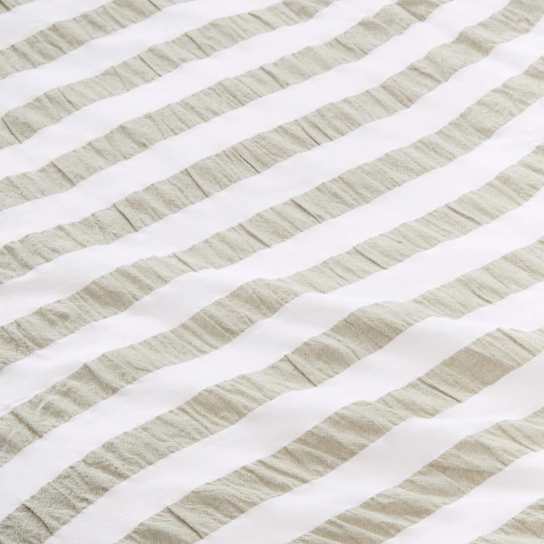 4 Ruffle Stripe Cotton Reversible Quilt Cover Set - King Bed, Seagrass, 4 of 7