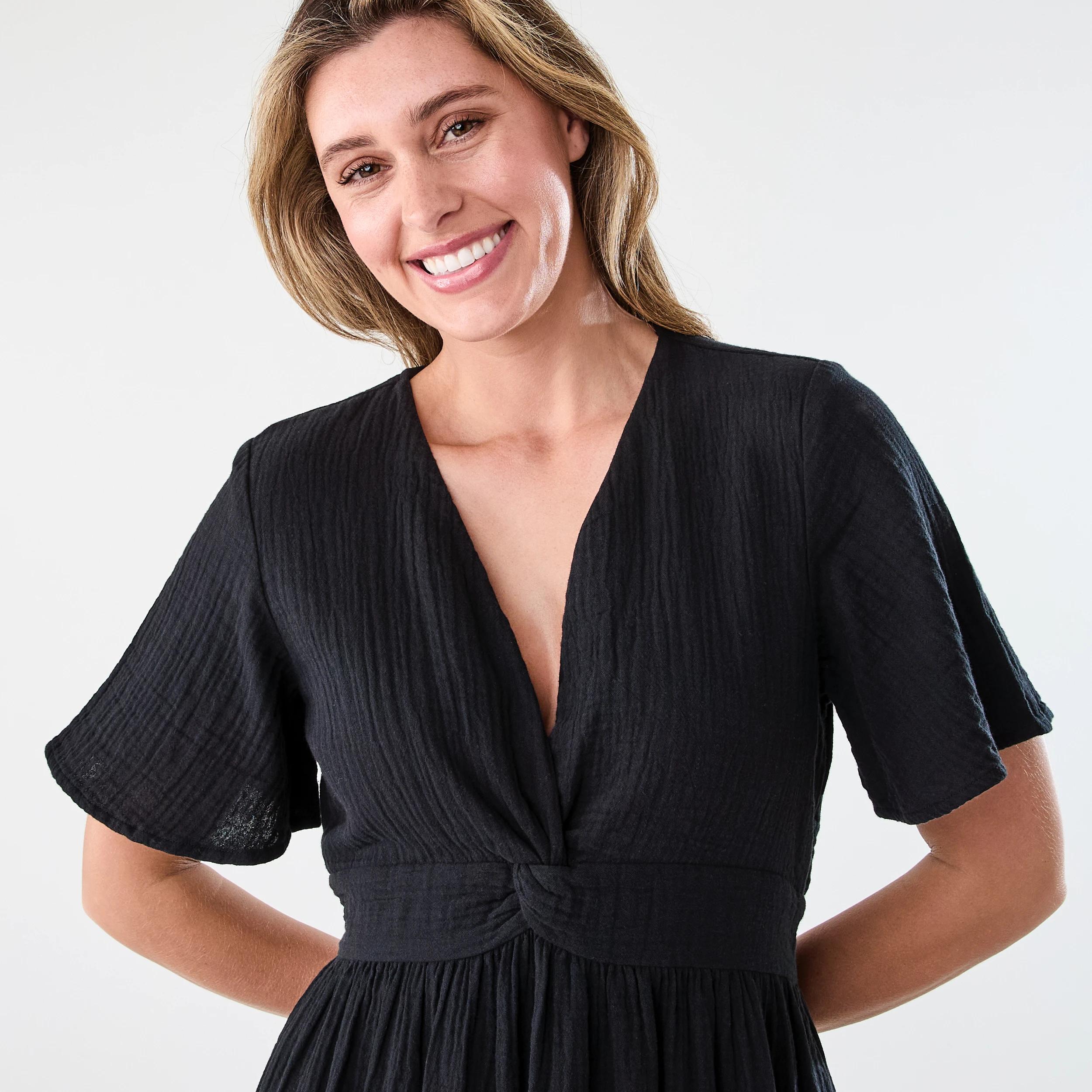 4 Short Sleeve Twist Front Midi Dress Black, 4 of 8