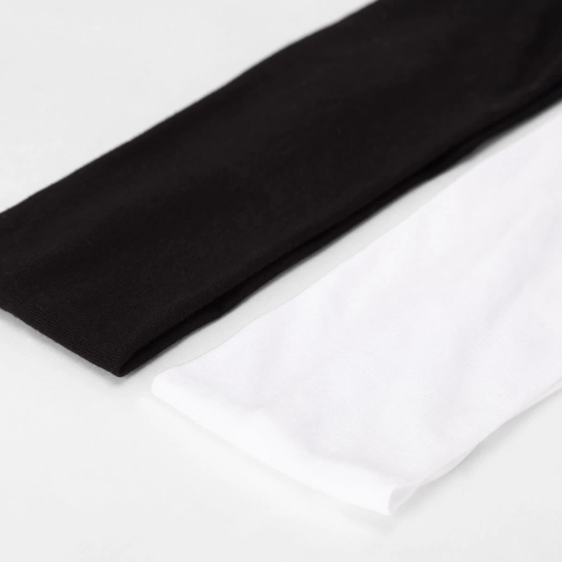 2 2 Pack Stretch Wide Headband - Black and White, 2 of 5
