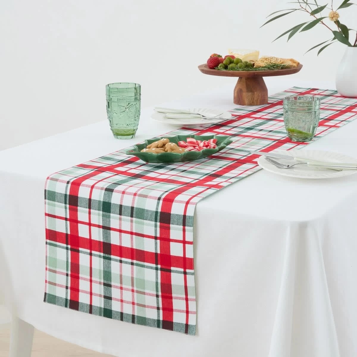 1 Plaid Table Runner, 1 of 5