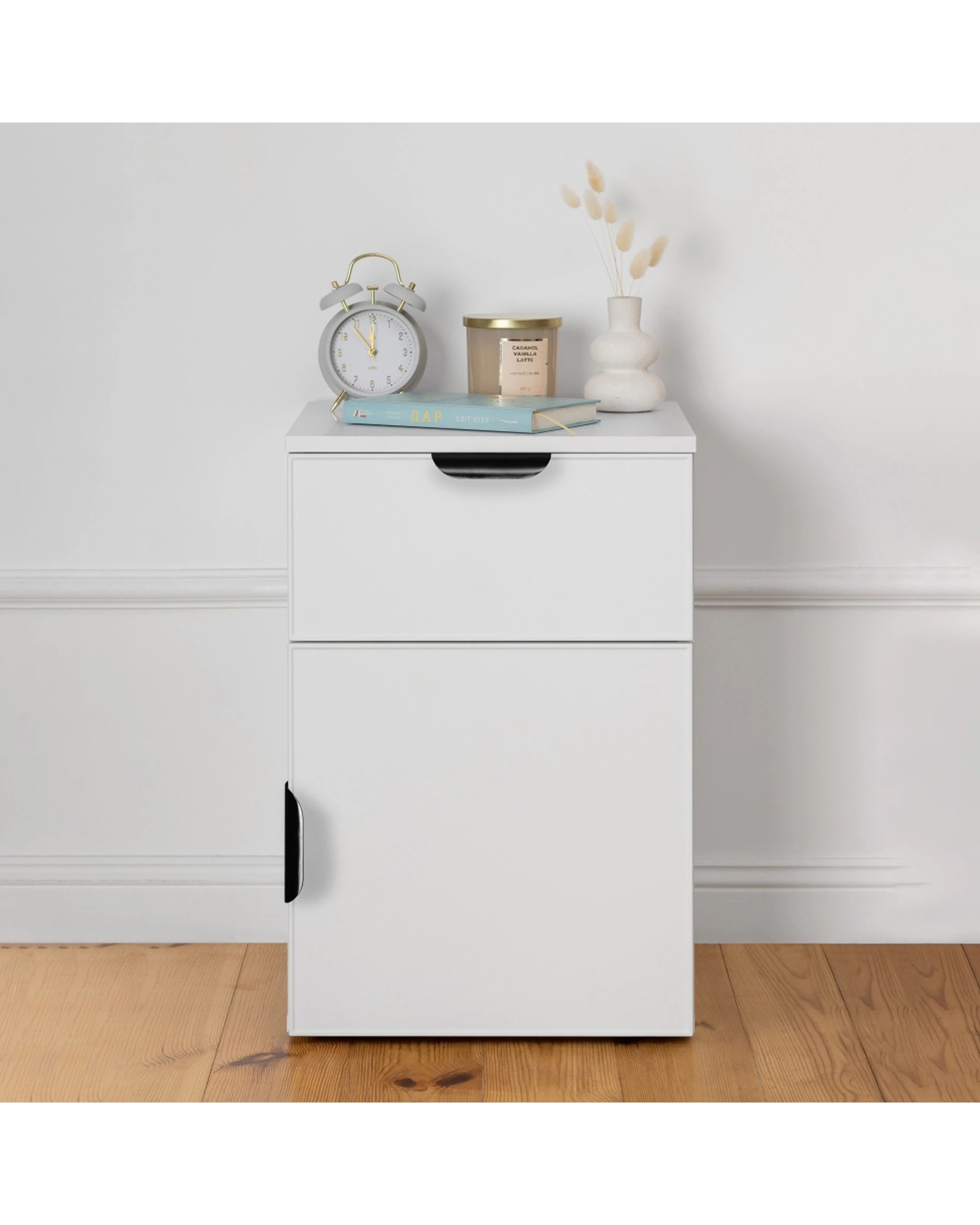 4 European Cabinetry Porto Bedside Table Slim Front Pull Handle - White, 4 of 4