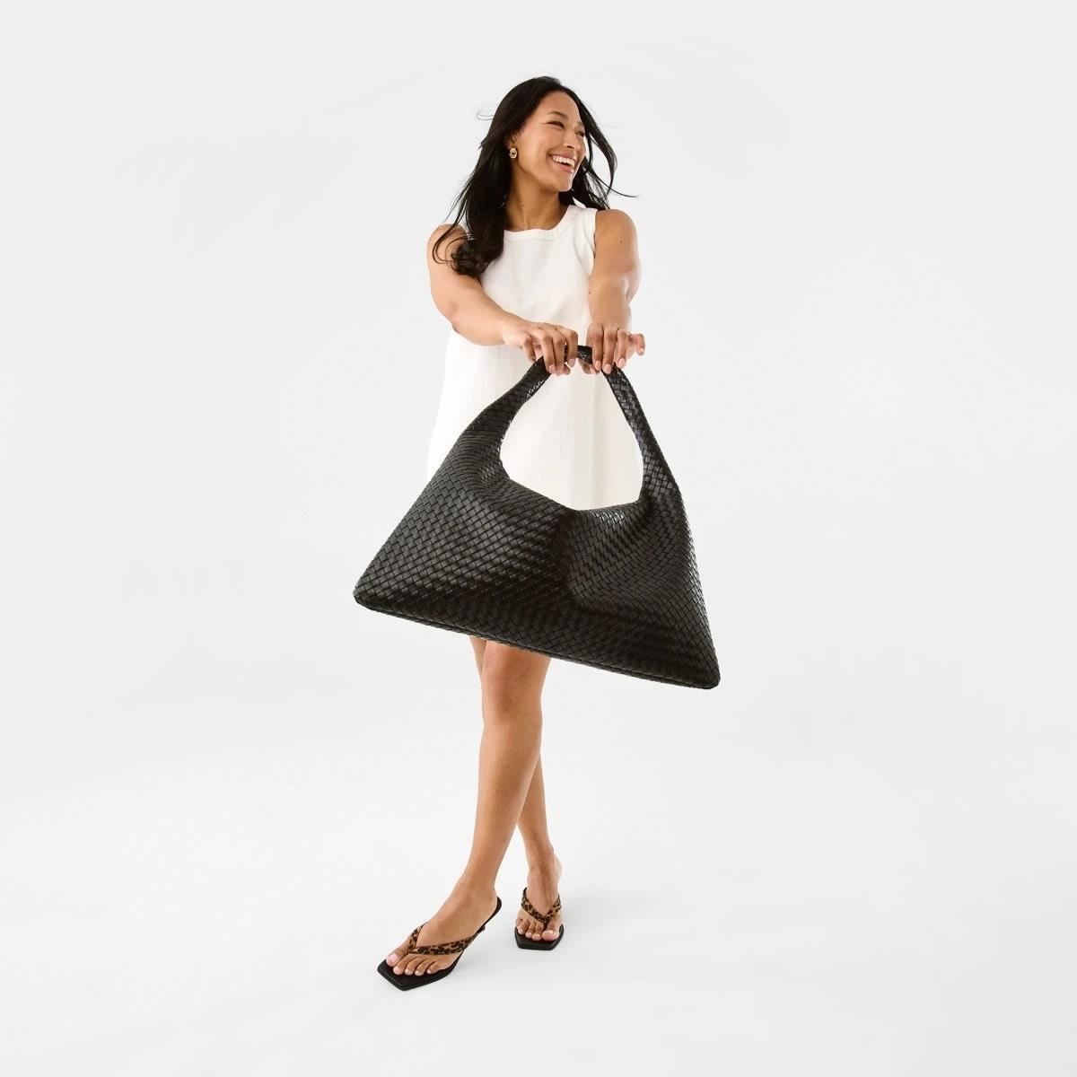 6 Weave Shoulder Bag BLACK, 6 of 11