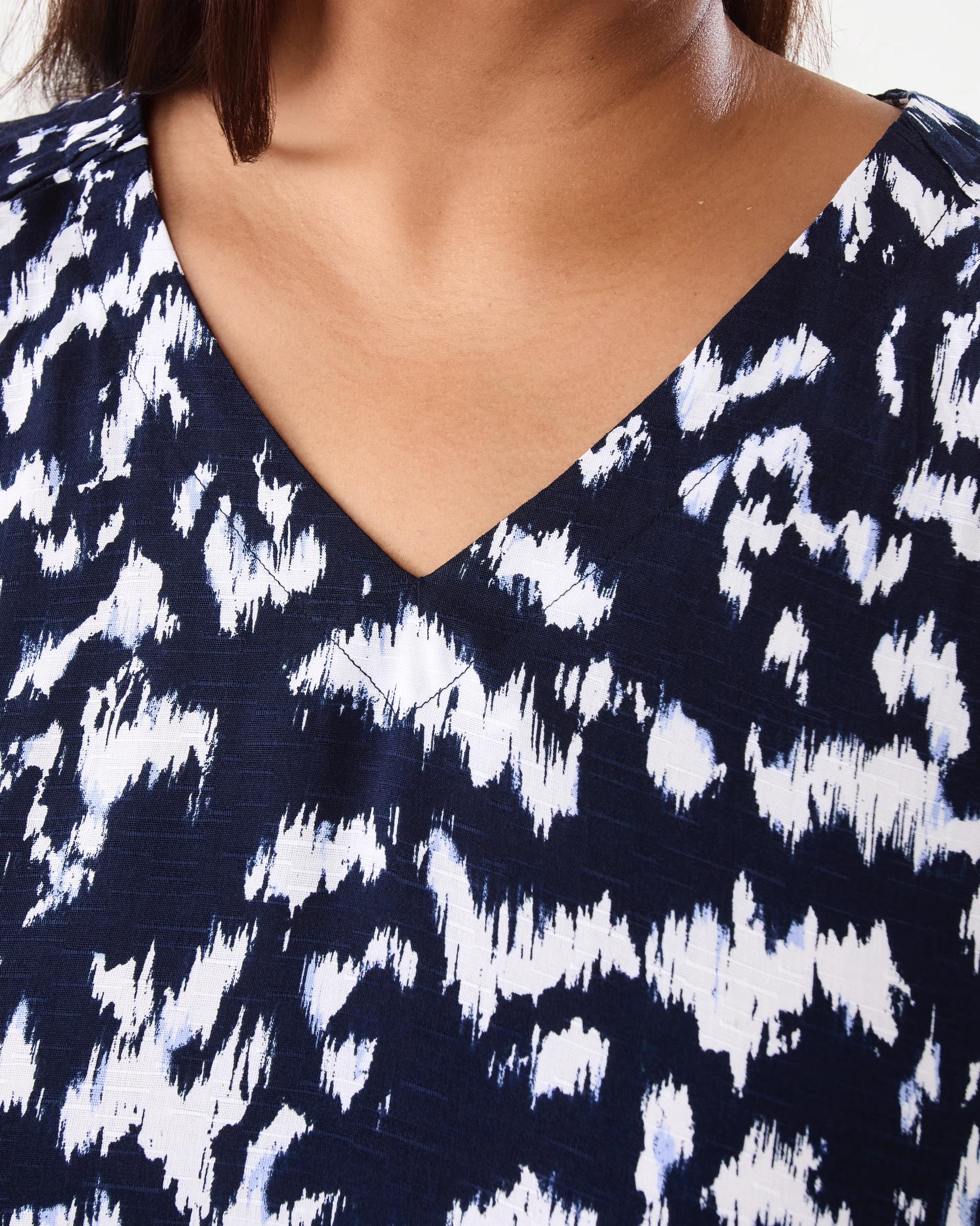 5 Curve Long Sleeve Gathered Blouse Abst Non, 5 of 7